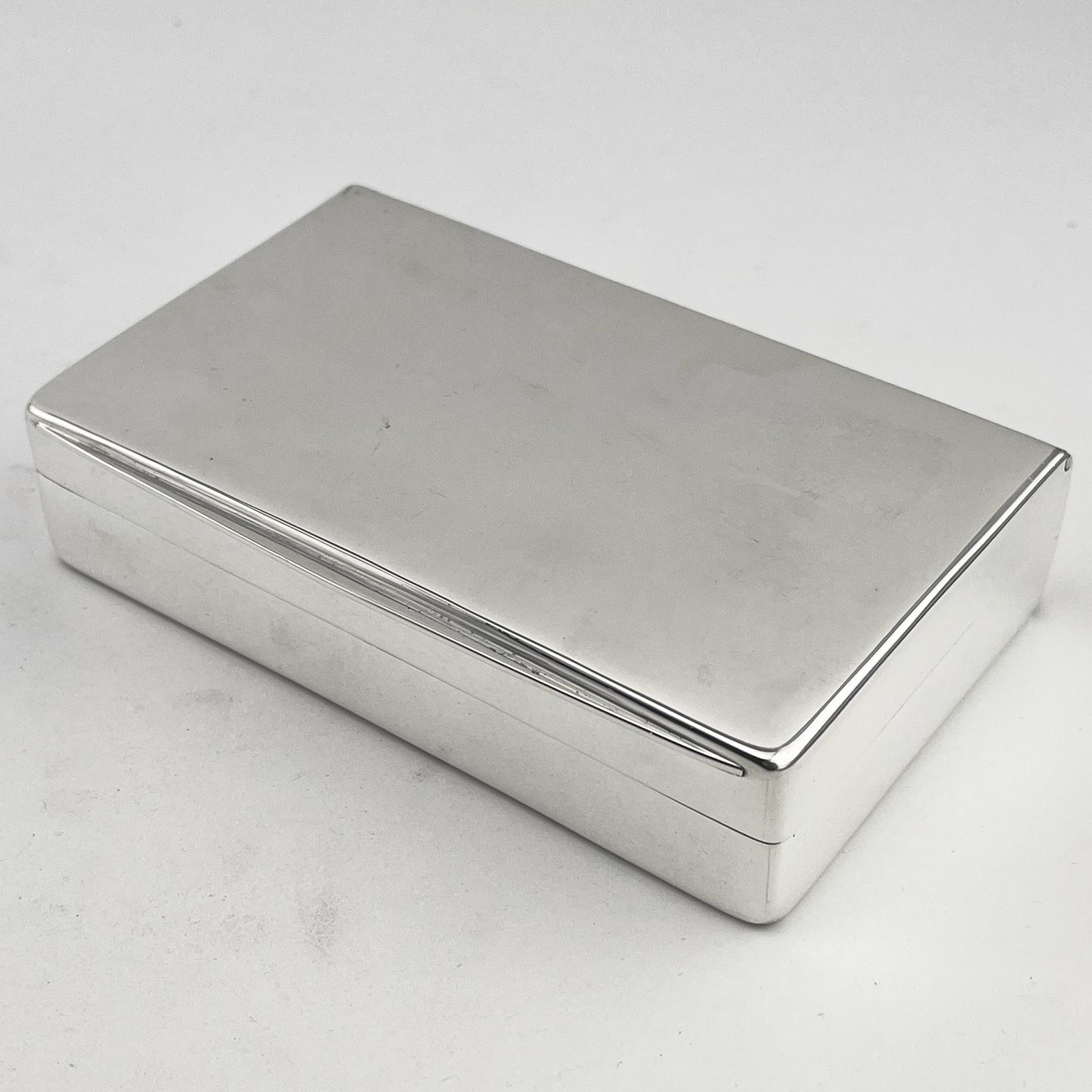 Good Quality Edwardian Sterling Silver Sandwich Box (1 of 6)