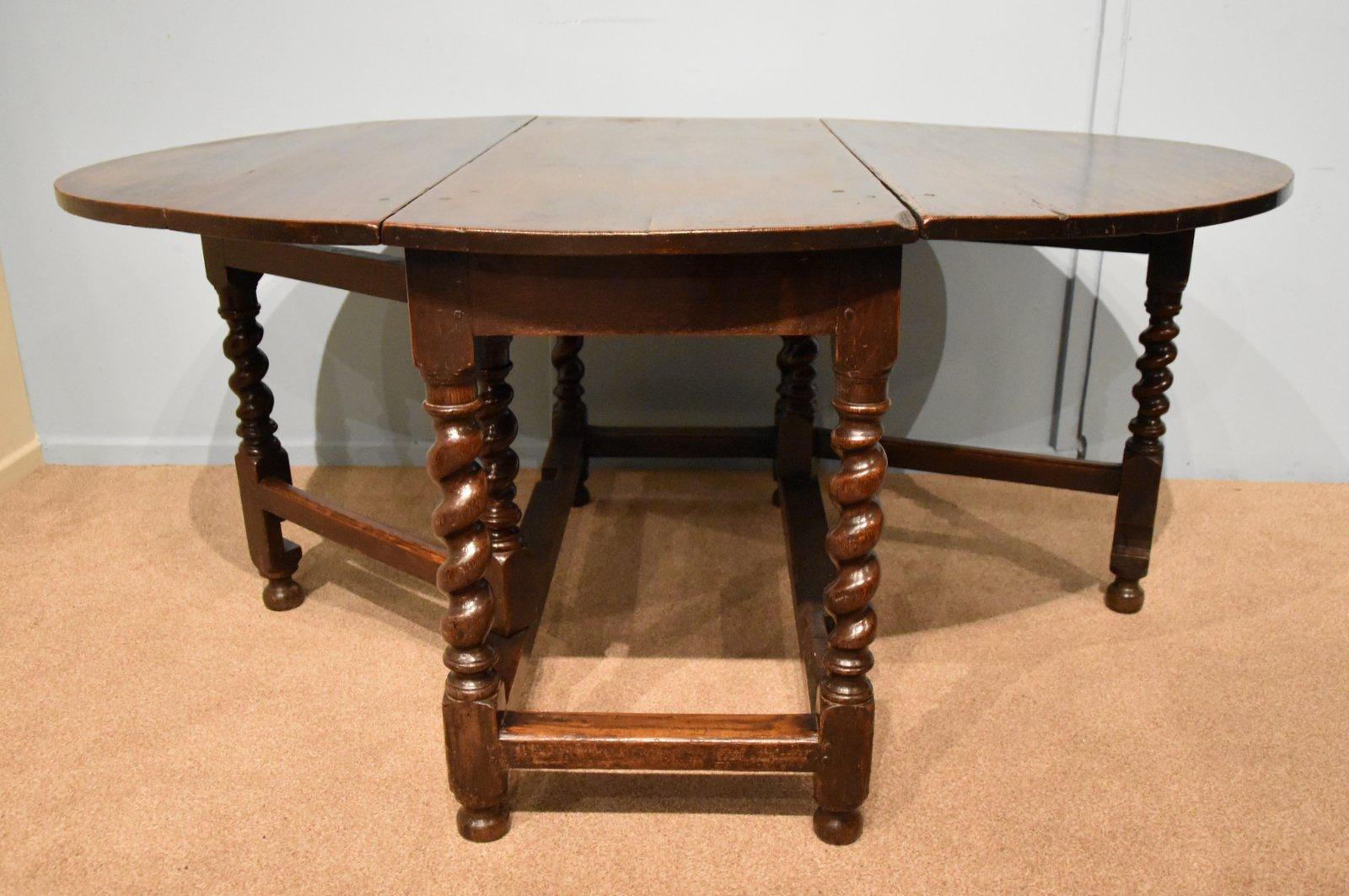 17th Century Large Drop Leaf Dining Table (1 of 9) 17th Century Large Drop Leaf Dining Table (1 of 9)