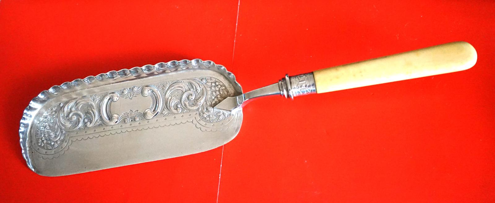 Vintage EP Ornate Crumb Tray - Collectable Item (1 of 7)