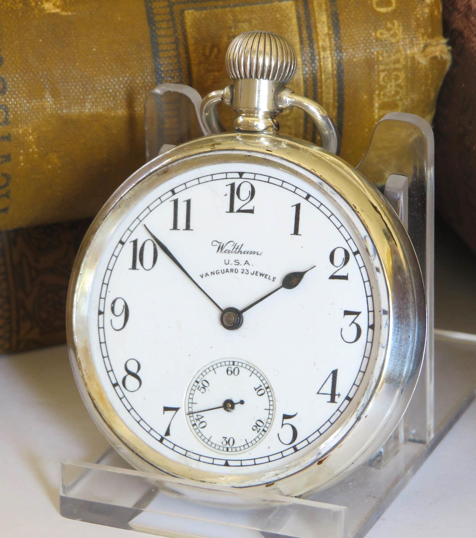 Pocket Watch : Antique Waltham Vanguard Railroad Pocket Watch (1 of 5) Pocket Watch : Antique Waltham Vanguard Railroad Pocket Watch (1 of 5)