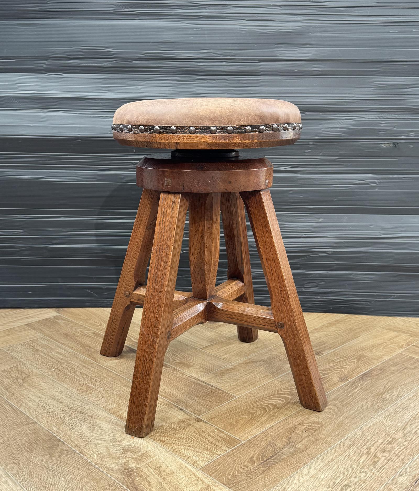 Arts & Crafts Piano Stool (1 of 5)