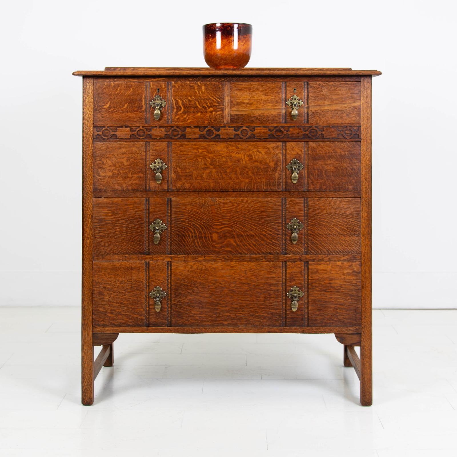 Wonderful Waring & Gillow Oak Chest of Drawers c.1920 (1 of 14) Wonderful Waring & Gillow Oak Chest of Drawers c.1920 (1 of 14)