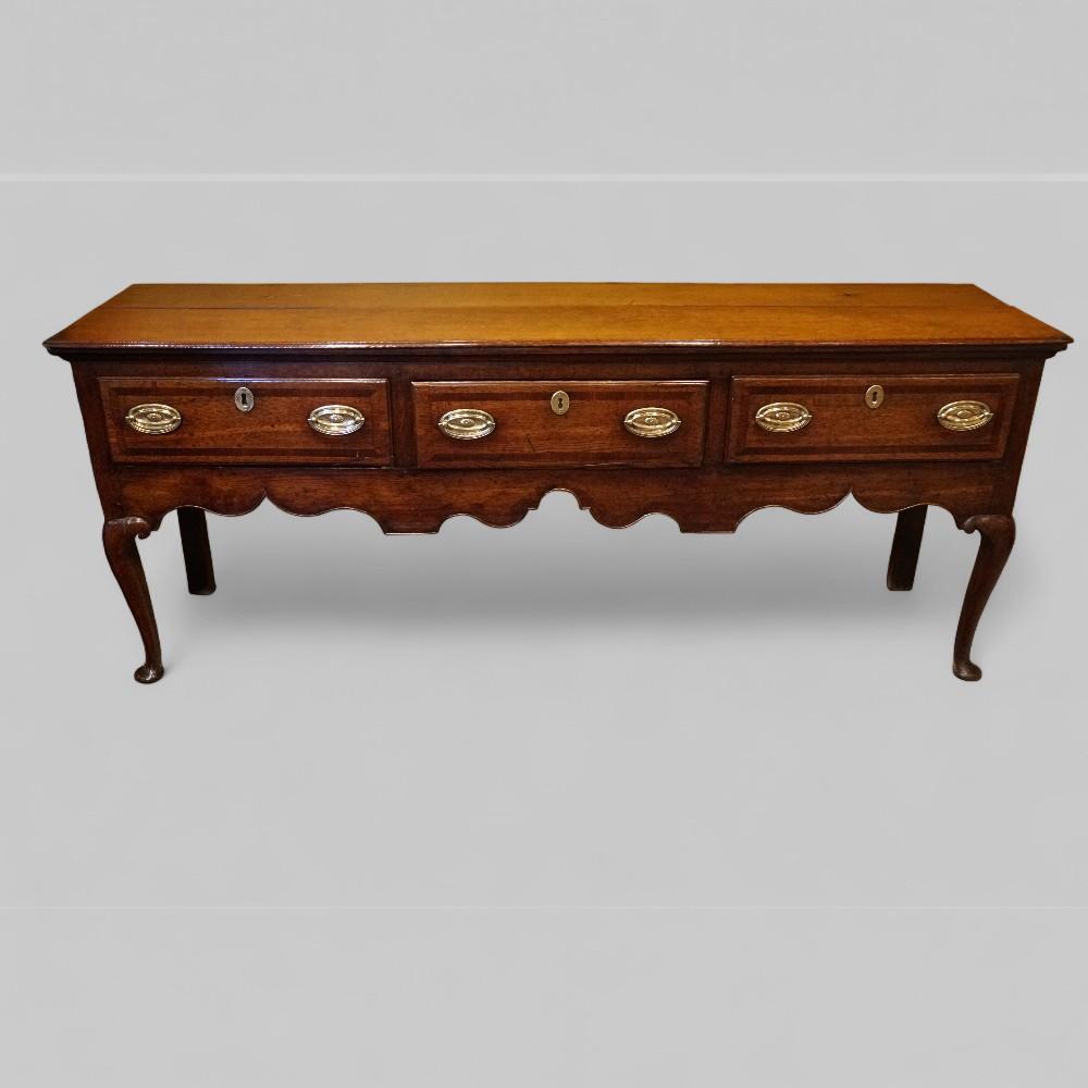 Georgian Oak Cabriole Leg Dresser Base (1 of 12)