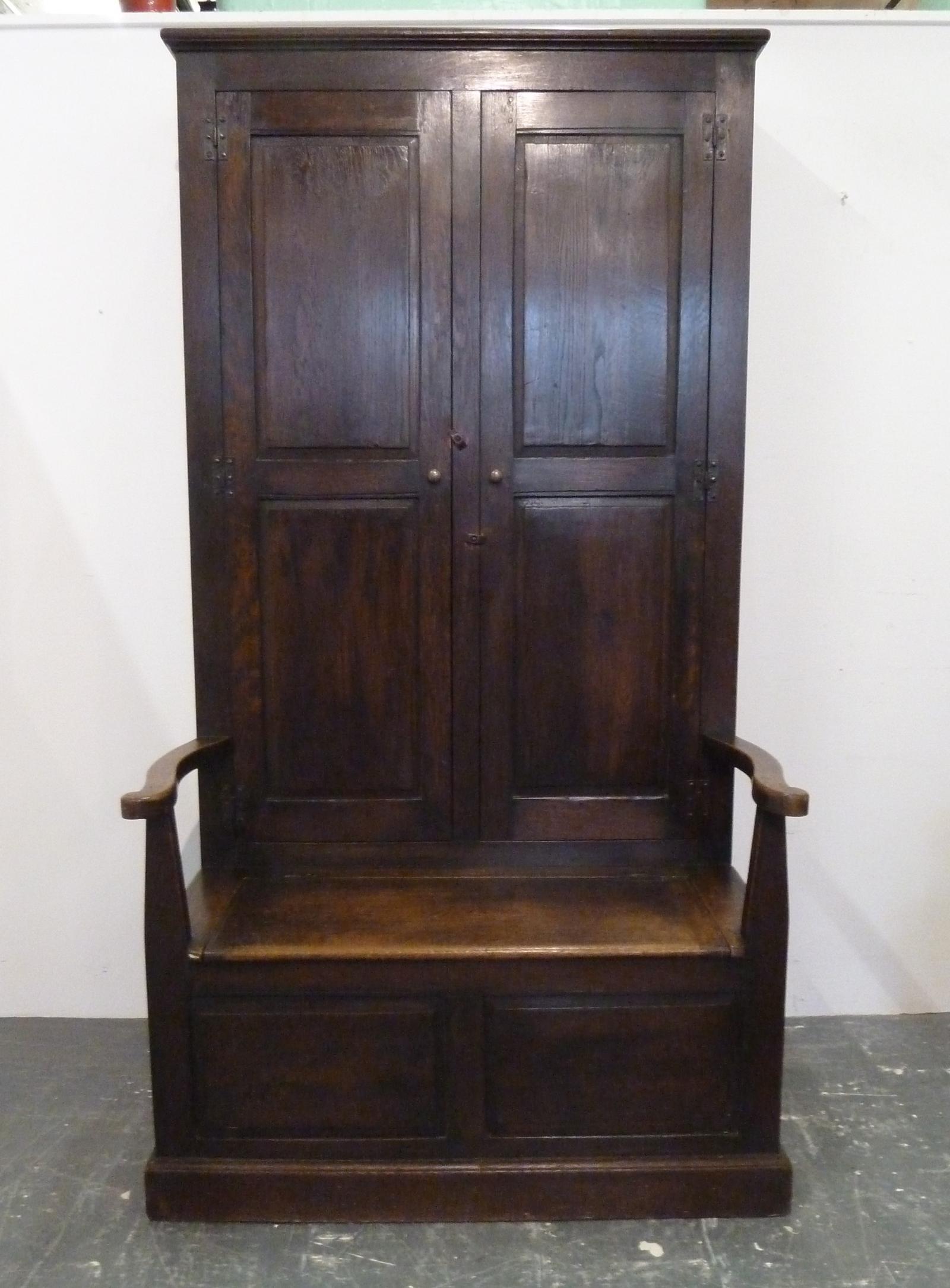 Rare Bacon Settle Hall Seat (1 of 13) Rare Bacon Settle Hall Seat (1 of 13)