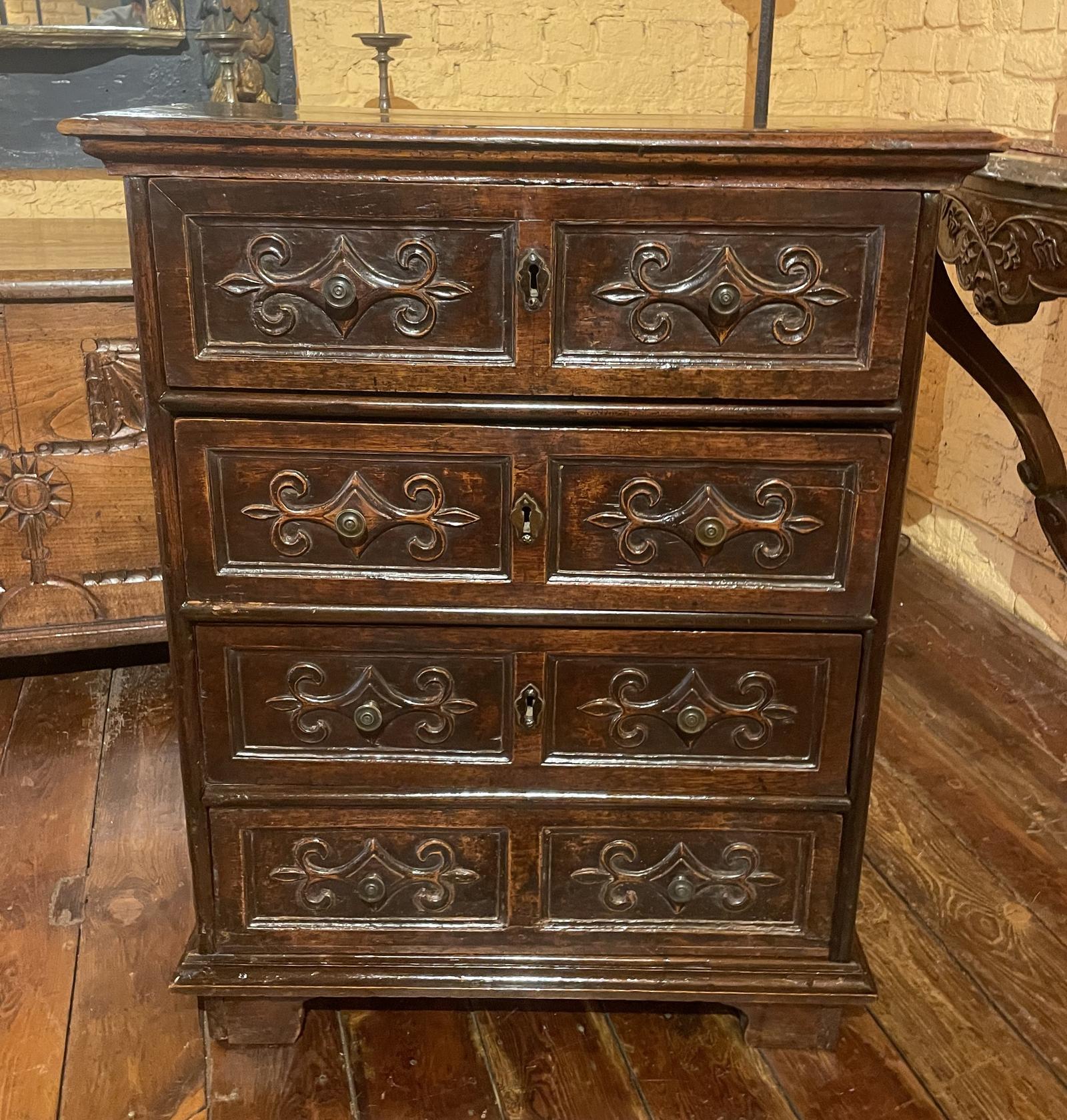 Small Italian Walnut Chest of Drawers - 17th Century (1 of 11)