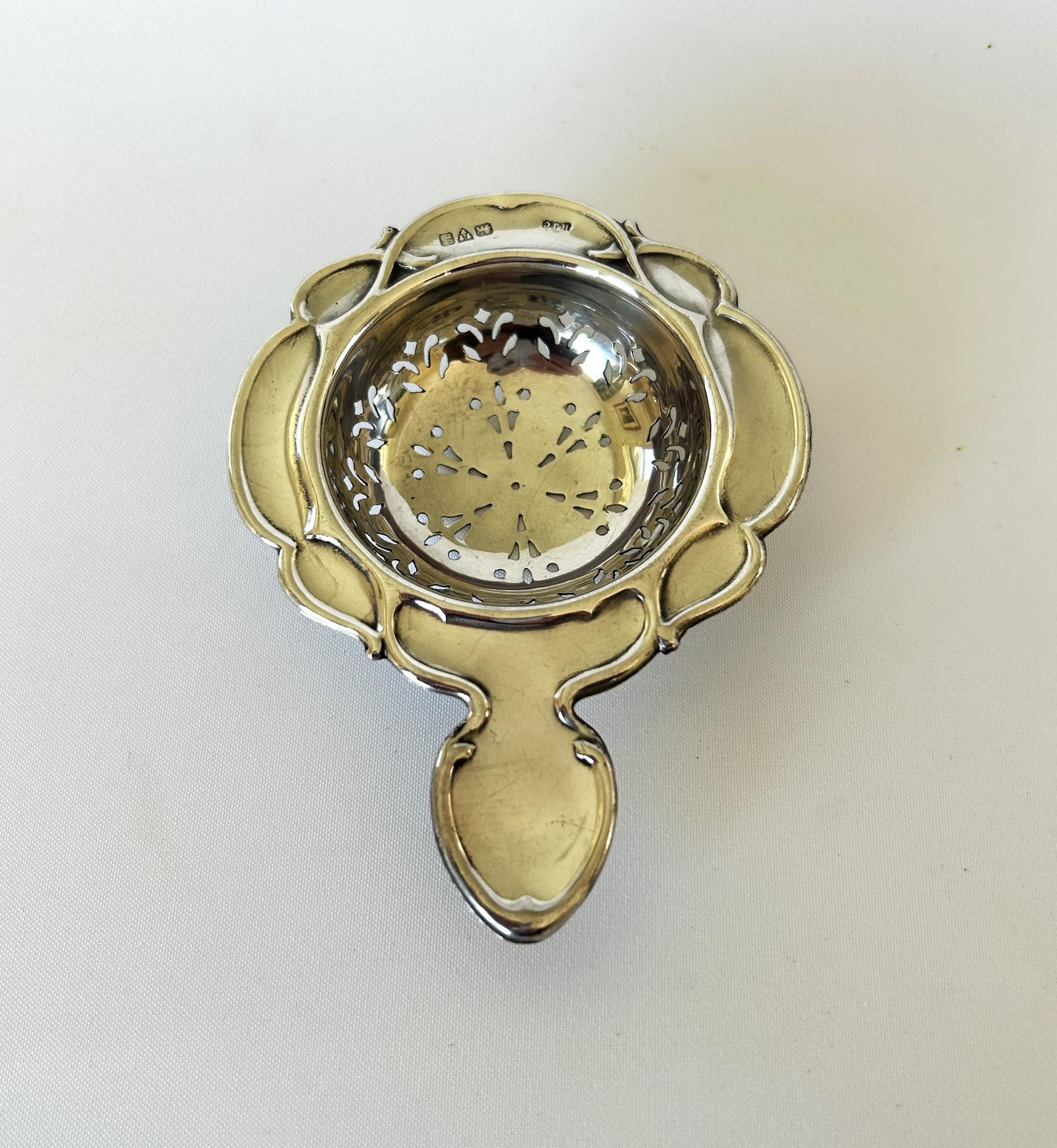Gorgeous Chester Silver Art Nouveau Tea Strainer (1 of 5)