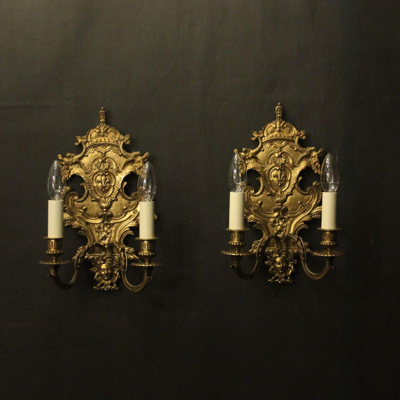 French Pair of Bronze Antique Wall Sconces (1 of 10)