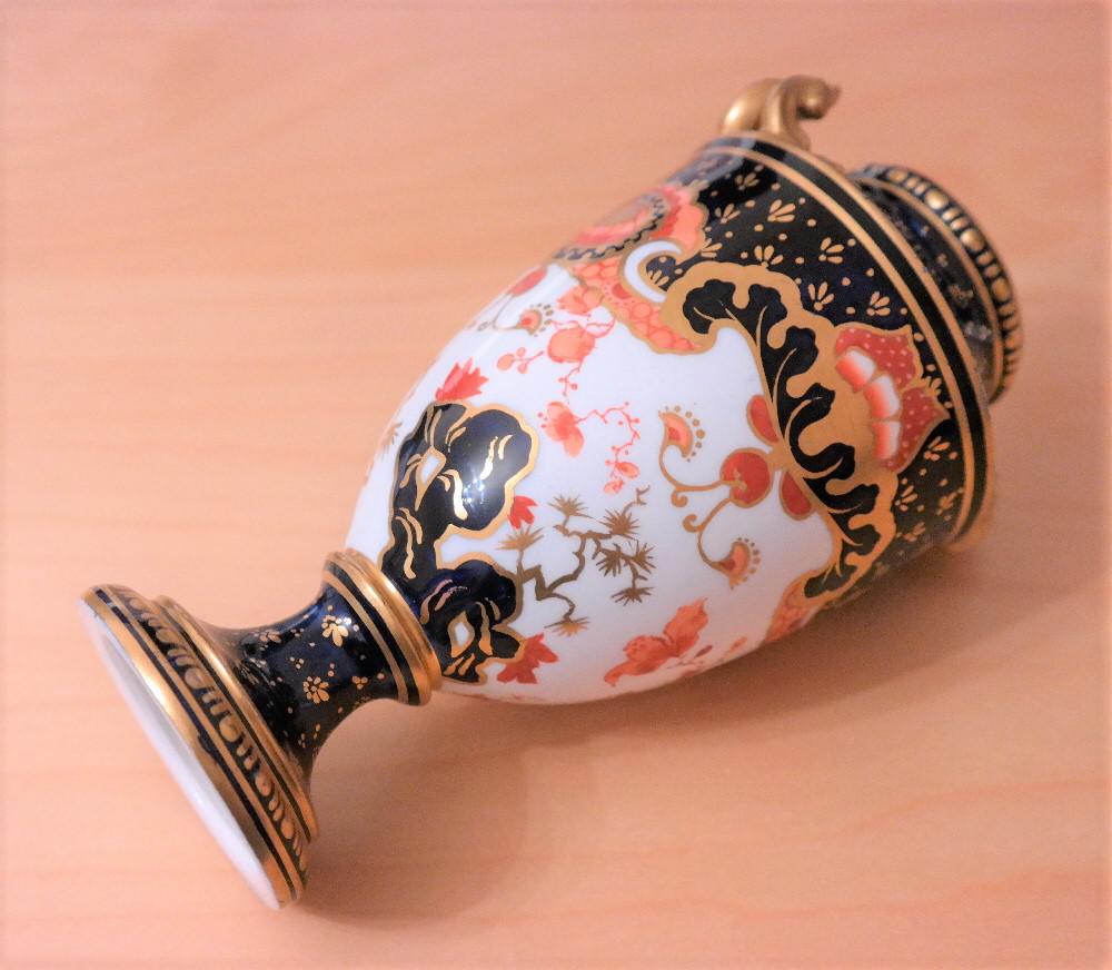 Antique Royal Crown Derby Miniature Imari Vase - Collectible Item c.1890 (1 of 12)