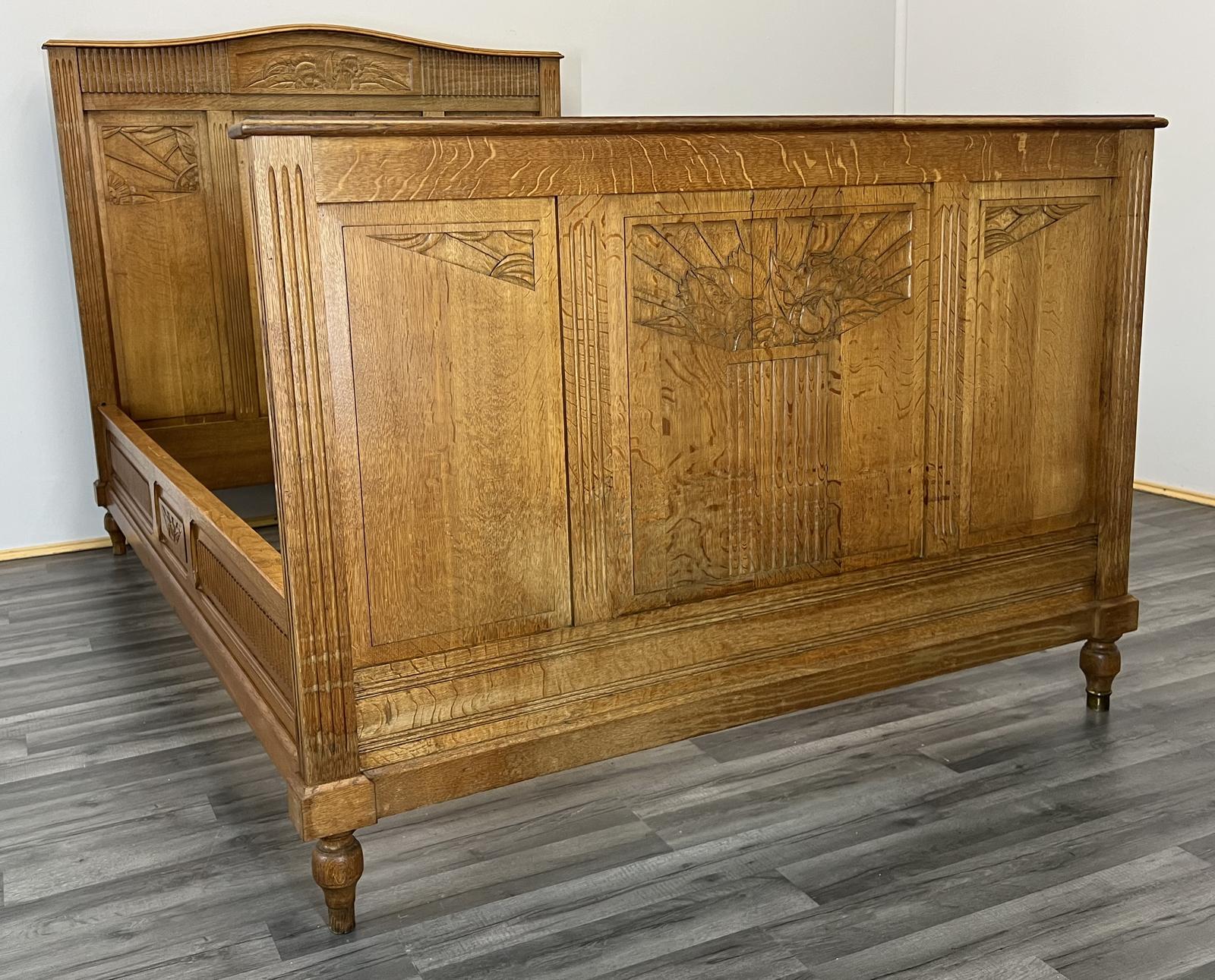 Amazing Rare Carved French Antique Double Bed (1 of 11) Amazing Rare Carved French Antique Double Bed (1 of 11)