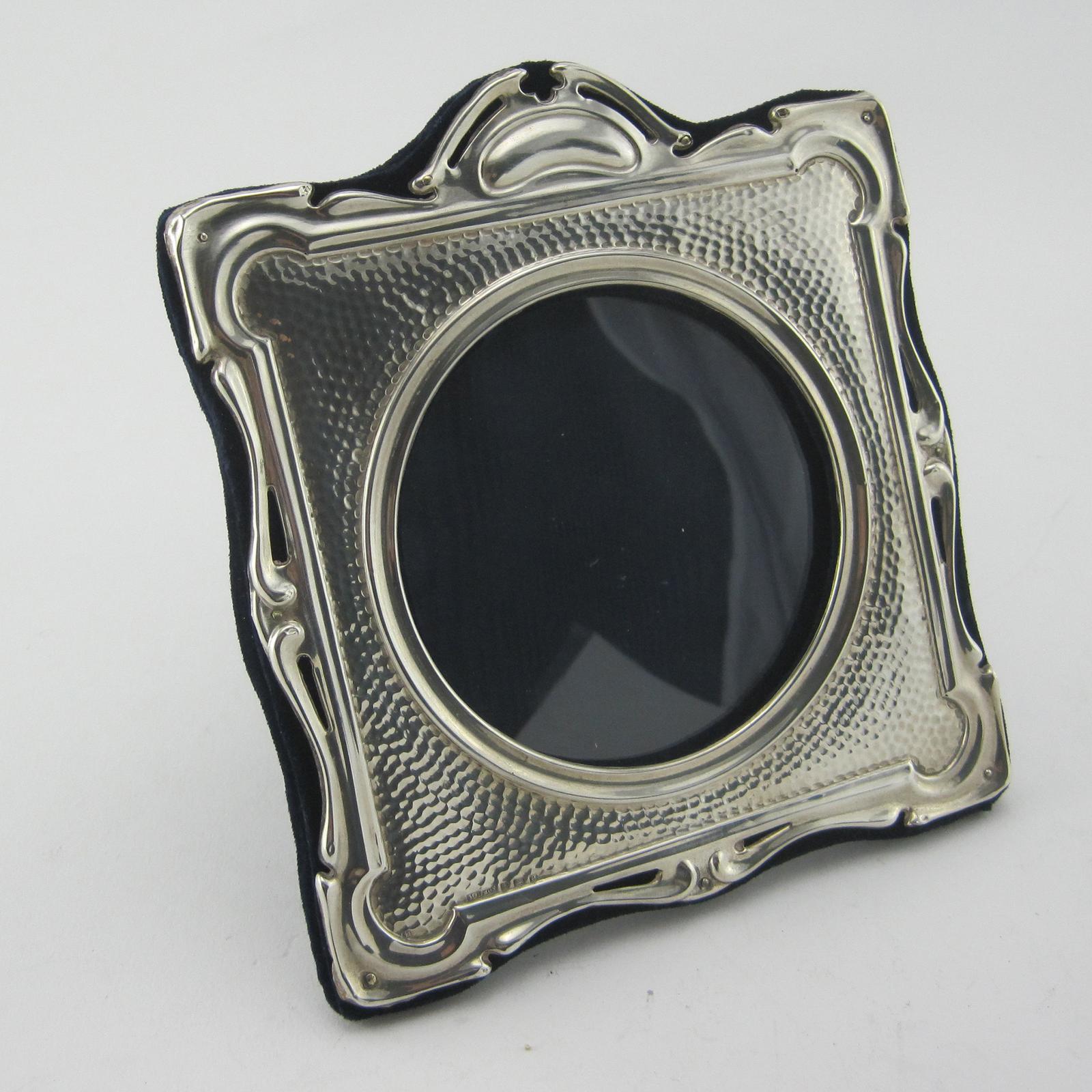 Square Edwardian Silver Photo Frame with Round Window (1 of 7) Square Edwardian Silver Photo Frame with Round Window (1 of 7)