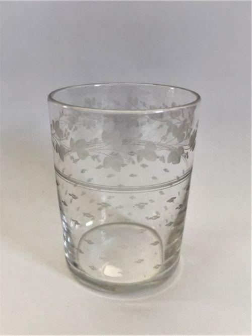 A Small Late 19th Century Etched Whisky Glass (1 of 5)