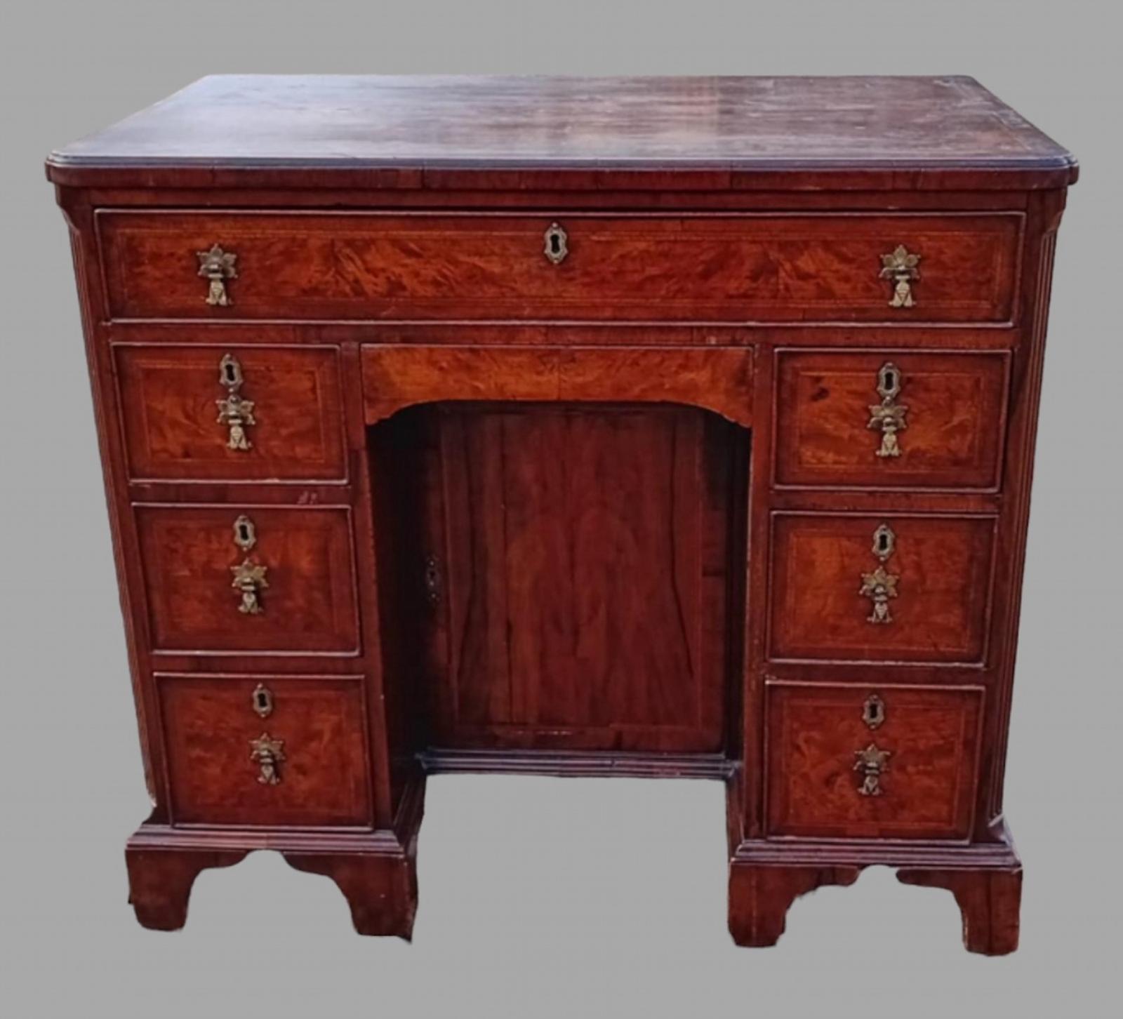 Attractive Small Walnut 18th Century Knee Hole Writing Desk (1 of 5)