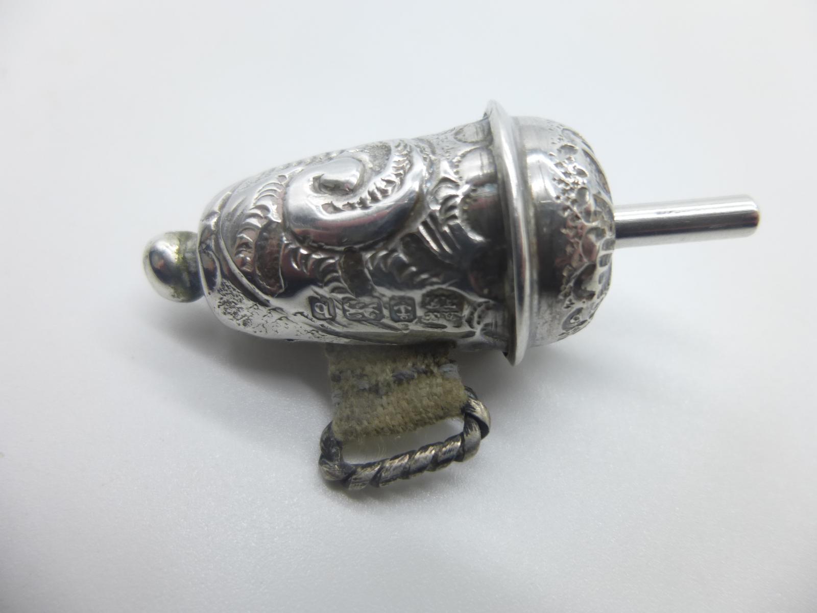 Edwardian Silver Tape Measure (1 of 4)