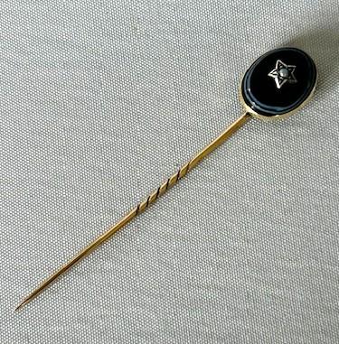 9ct Gold, Pearl & Bullseye Agate Victorian Stick Pin (1 of 5)