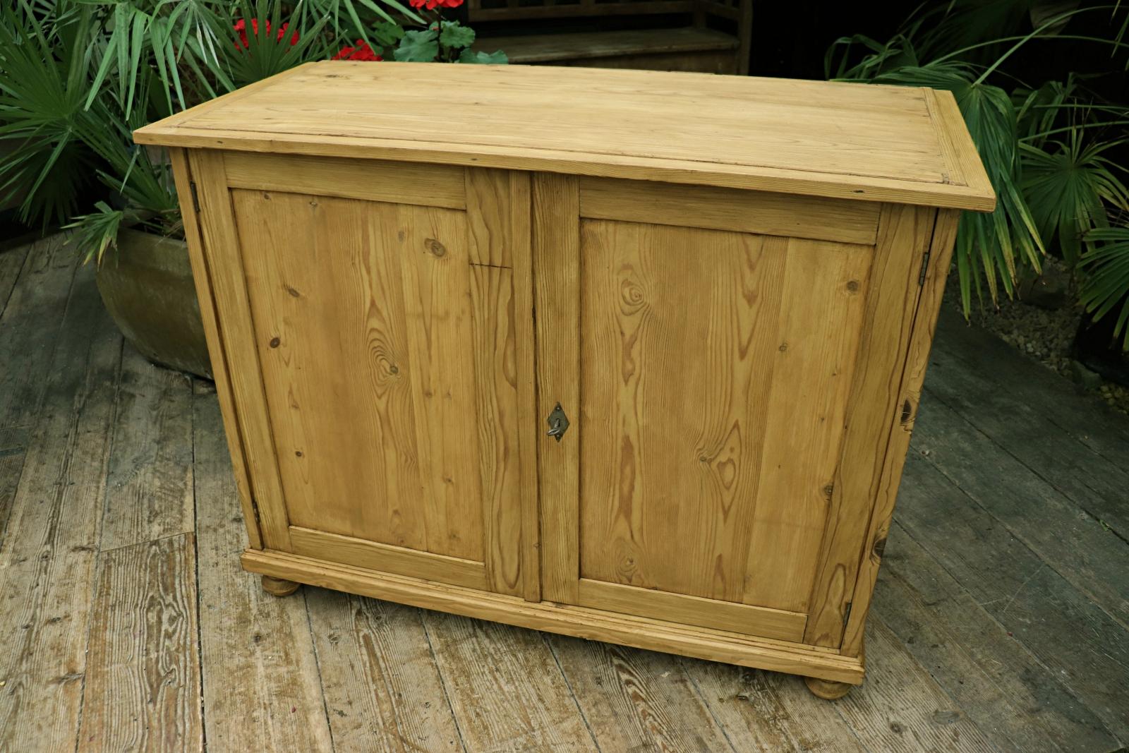Big! Old Pine Dresser Base/ Cupboard/ Sideboard (1 of 10)