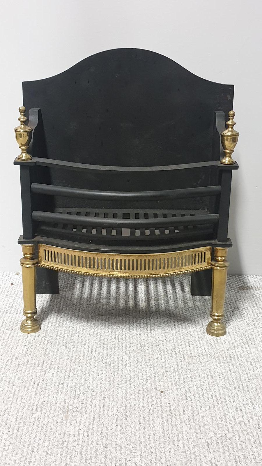 Cast Iron & Brass Grate (1 of 1) Cast Iron & Brass Grate (1 of 1)