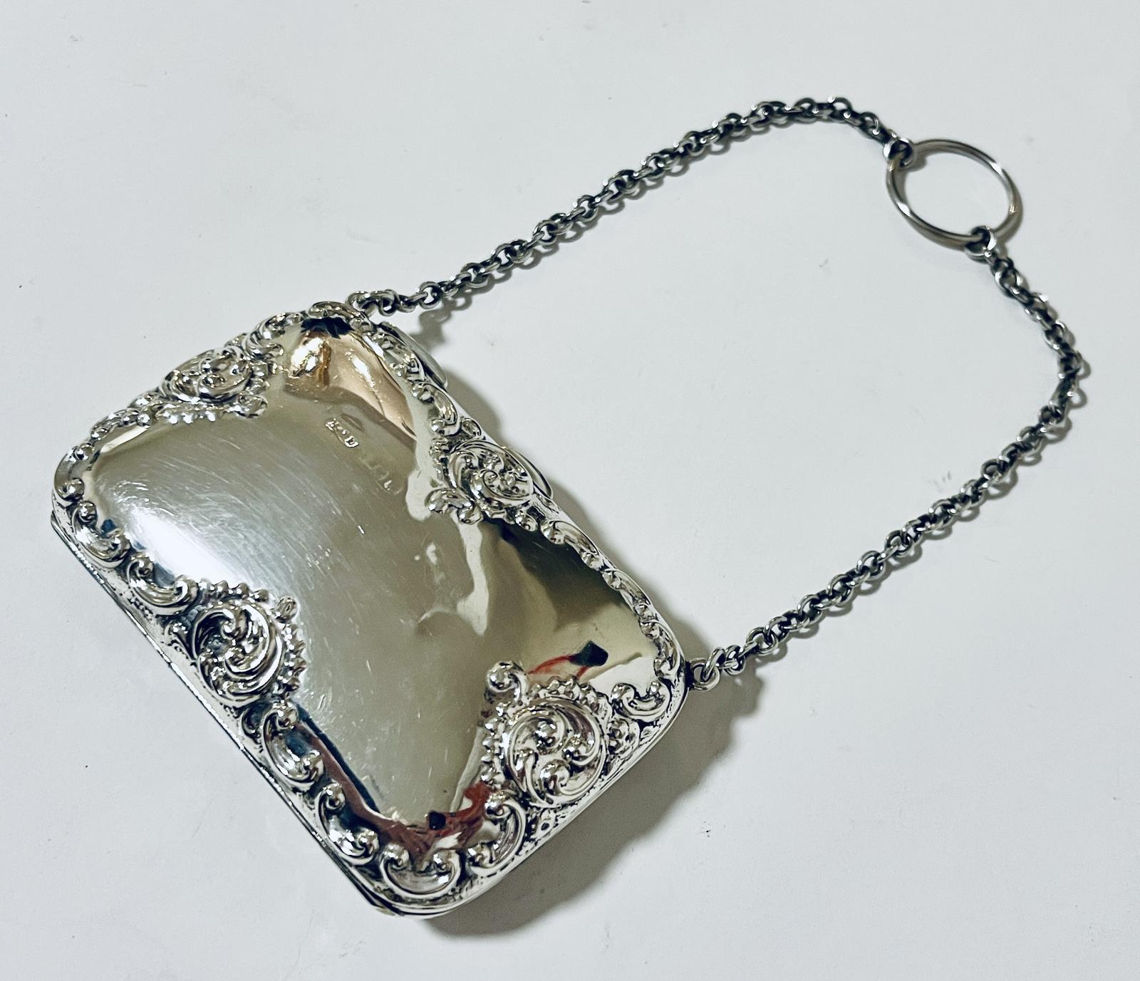 Antique Silver Chatalaine Purse (1 of 15) Antique Silver Chatalaine Purse (1 of 15)