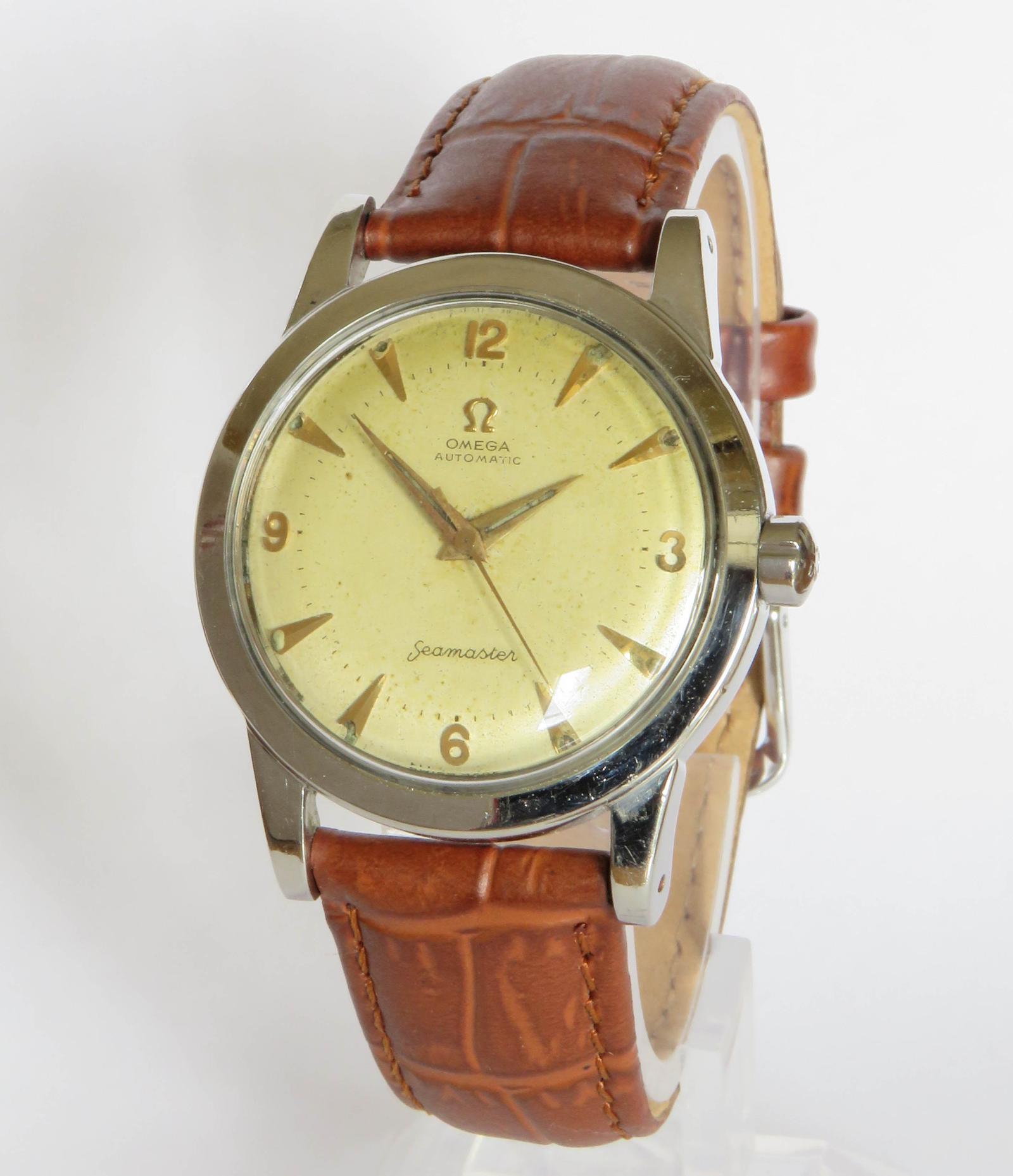 Pocket Watch : Gents Omega Seamaster Bumper Automatic Wrist Watch (1 of 5)