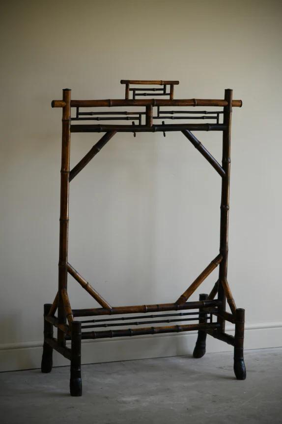 Bamboo Gong Stand (1 of 7)
