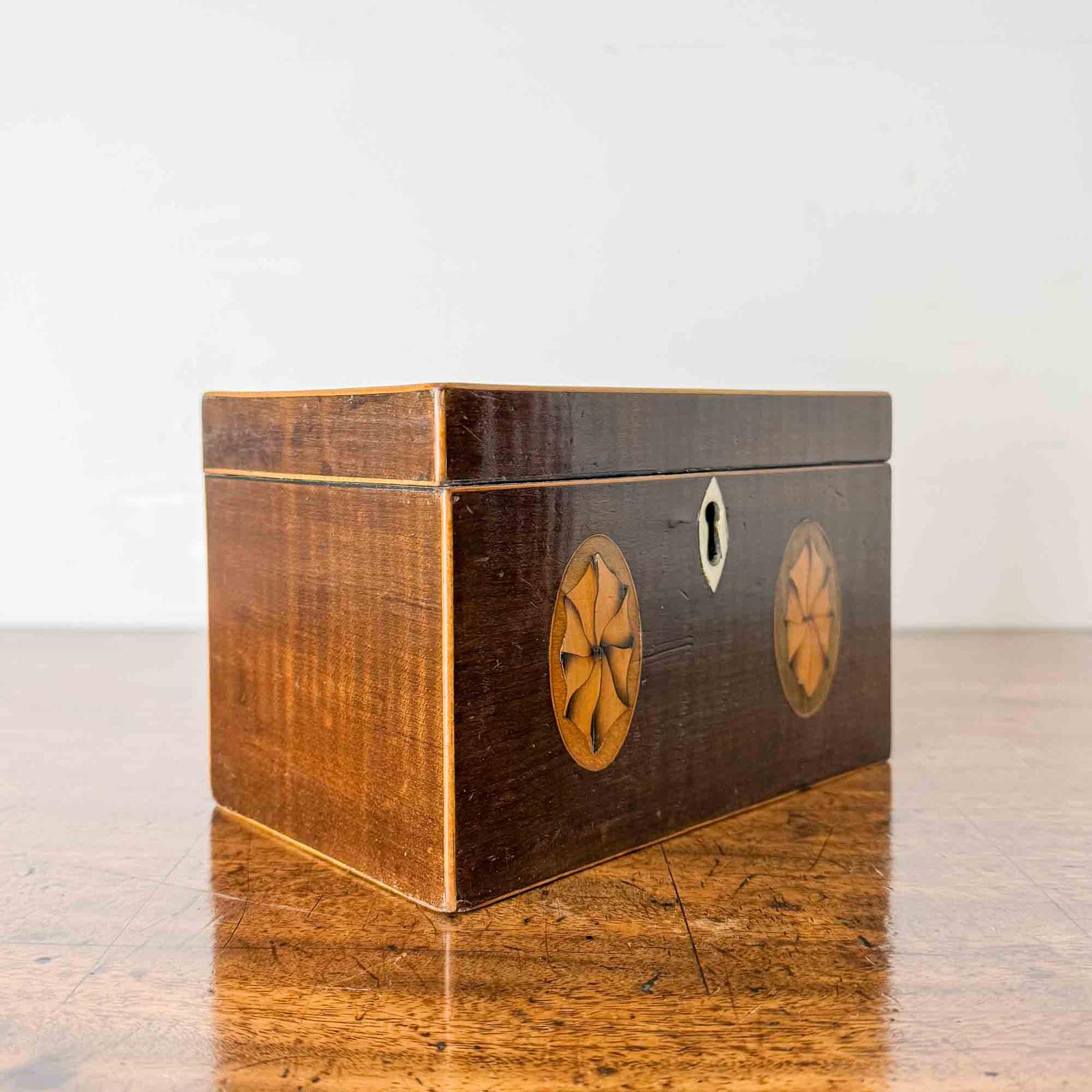 Georgian Mahogany Tea Caddy with Oval Inlay (1 of 12) Georgian Mahogany Tea Caddy with Oval Inlay (1 of 12)