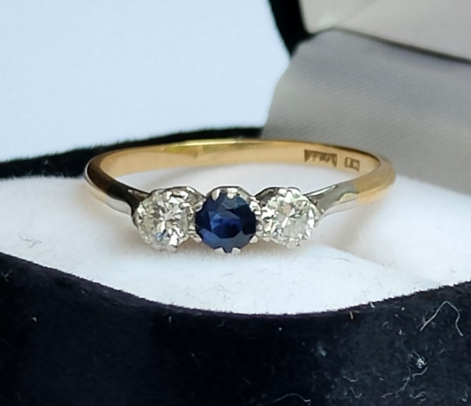 Art Deco 18ct Gold Sapphire Diamond Trilogy Ring UK R (1 of 10) Art Deco 18ct Gold Sapphire Diamond Trilogy Ring UK R (1 of 10)