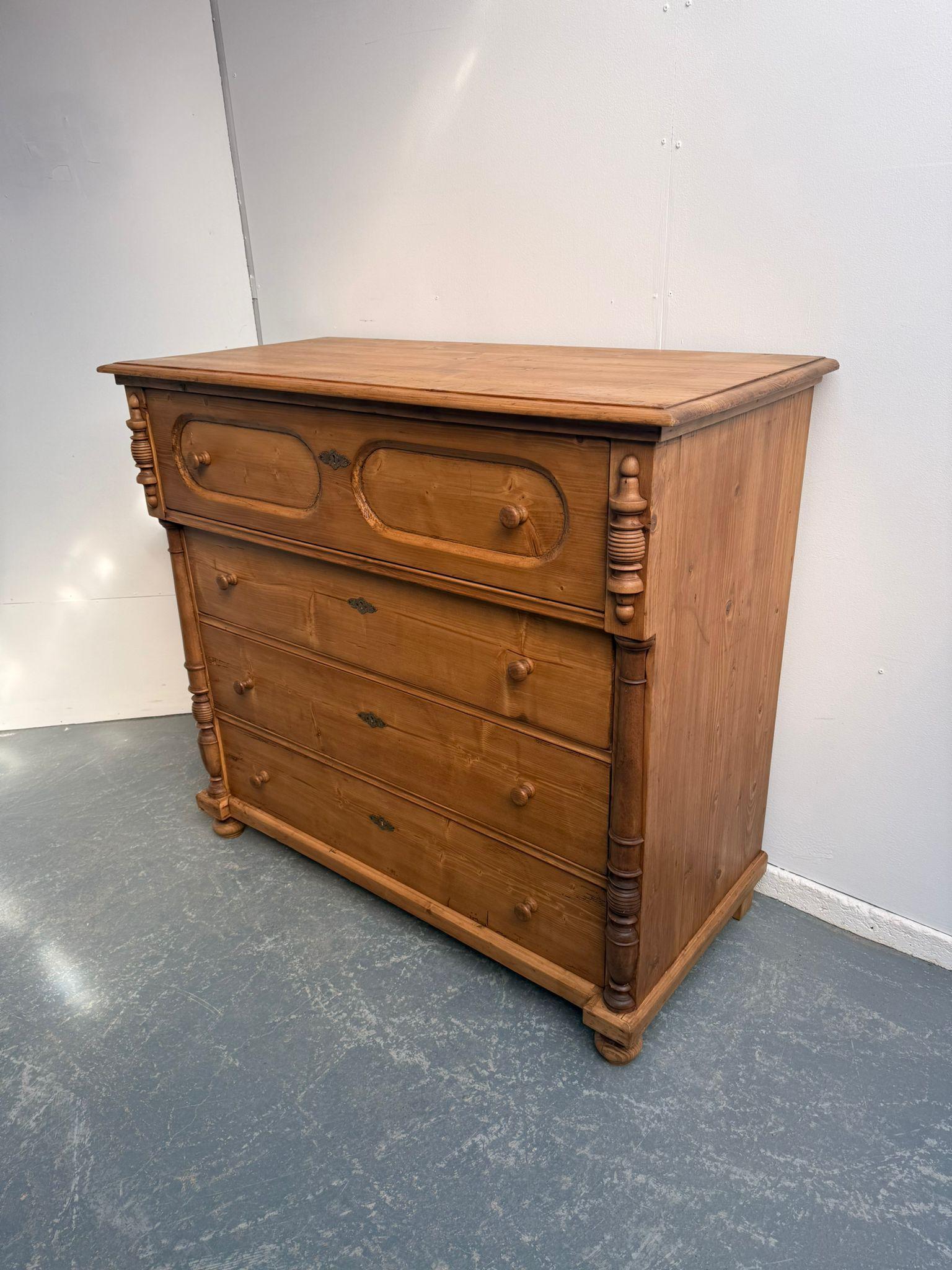 An Amazingly Waxed Huge Antique / Victorian Hungarian 4 Drawer Chest of Drawers (1 of 12) An Amazingly Waxed Huge Antique / Victorian Hungarian 4 Drawer Chest of Drawers (1 of 12)