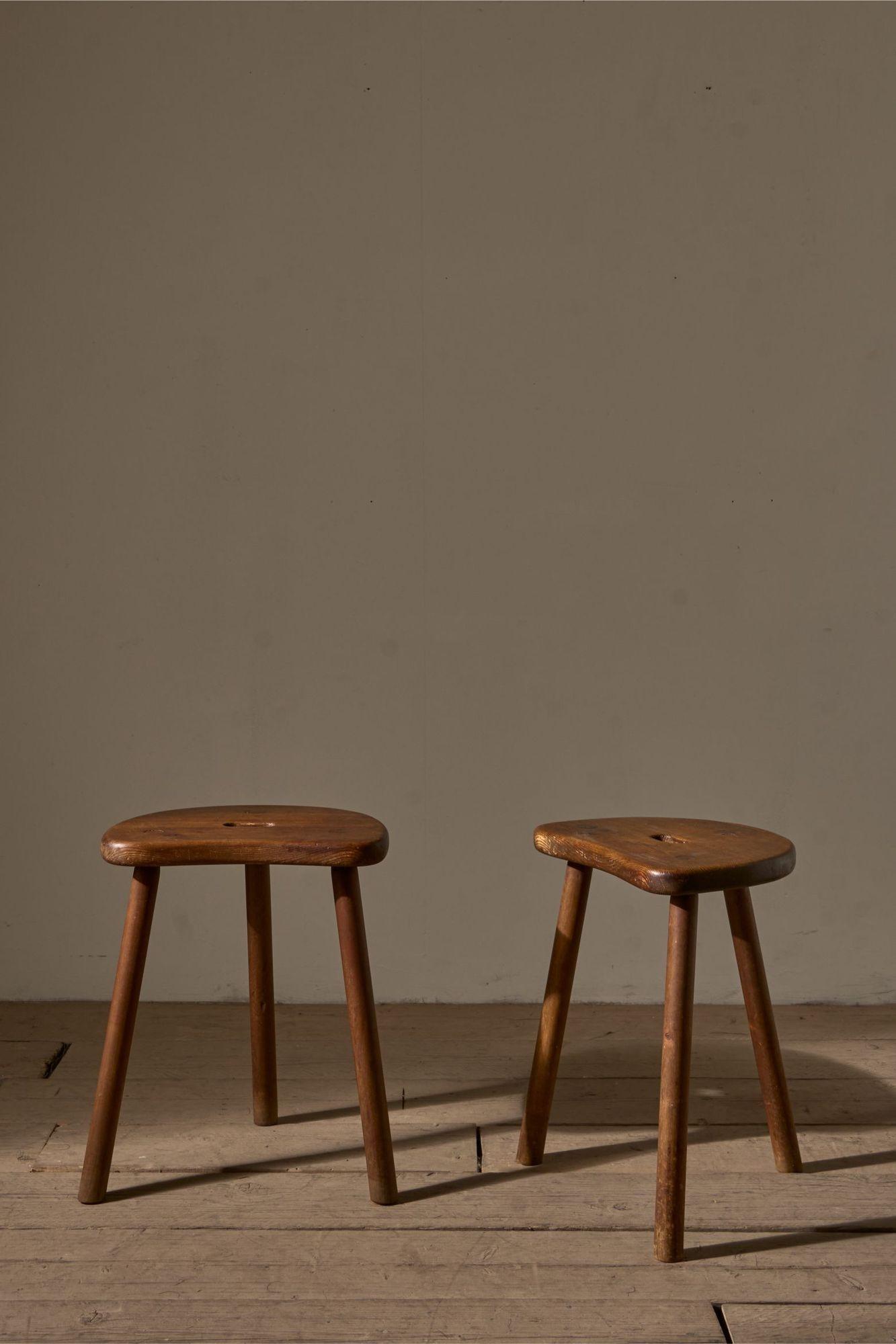 Pair of 19th Century Pine Vernacular Stools (1 of 6) Pair of 19th Century Pine Vernacular Stools (1 of 6)
