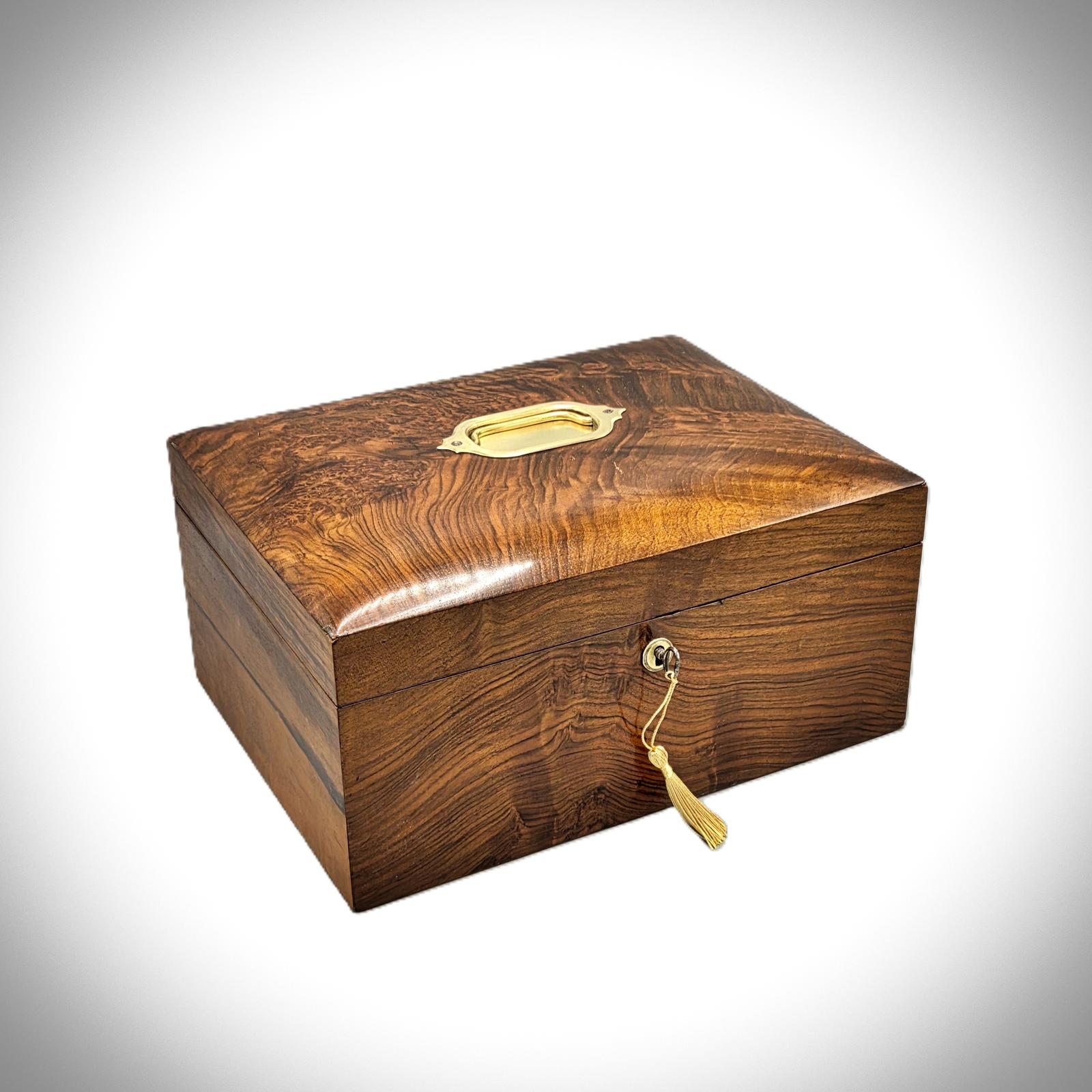 Large Victorian Figured Walnut Jewellery Box (1 of 8)
