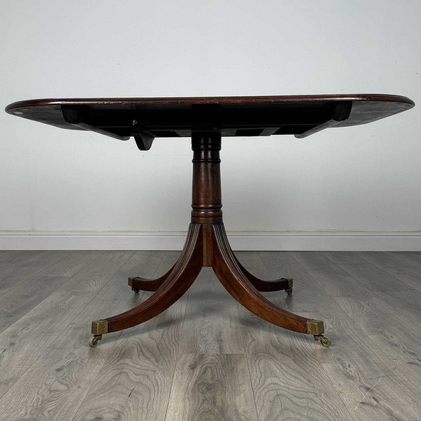 Antique 18th Century Plum Pudding Mahogany Tilt Top Table (1 of 5) Antique 18th Century Plum Pudding Mahogany Tilt Top Table (1 of 5)