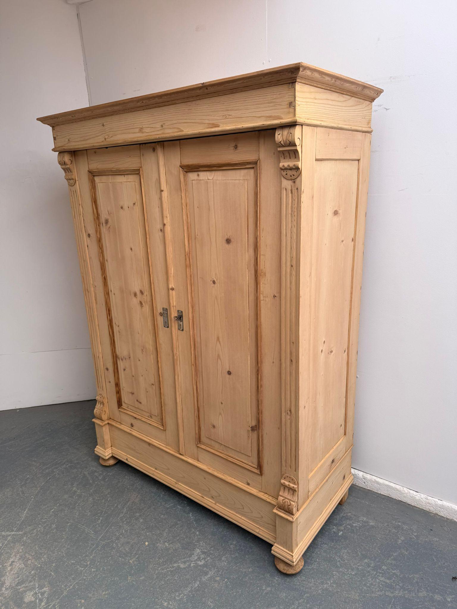 A Stunning Victorian Antique French Pine Shelved Knockdown Cupboard to Wax/paint (1 of 11) A Stunning Victorian Antique French Pine Shelved Knockdown Cupboard to Wax/paint (1 of 11)