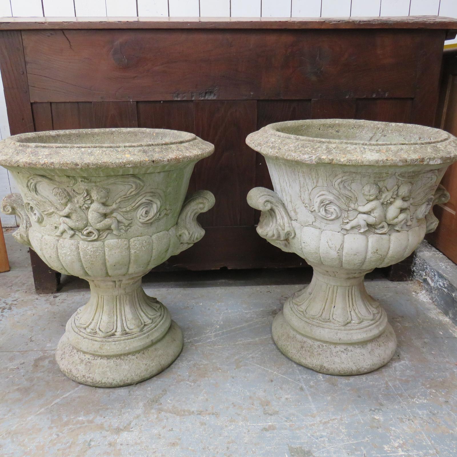 Large Pair of English Garden Urns (1 of 11)