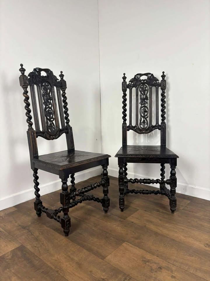Pair of Antique Carolean-style Oak Chairs (1 of 1)