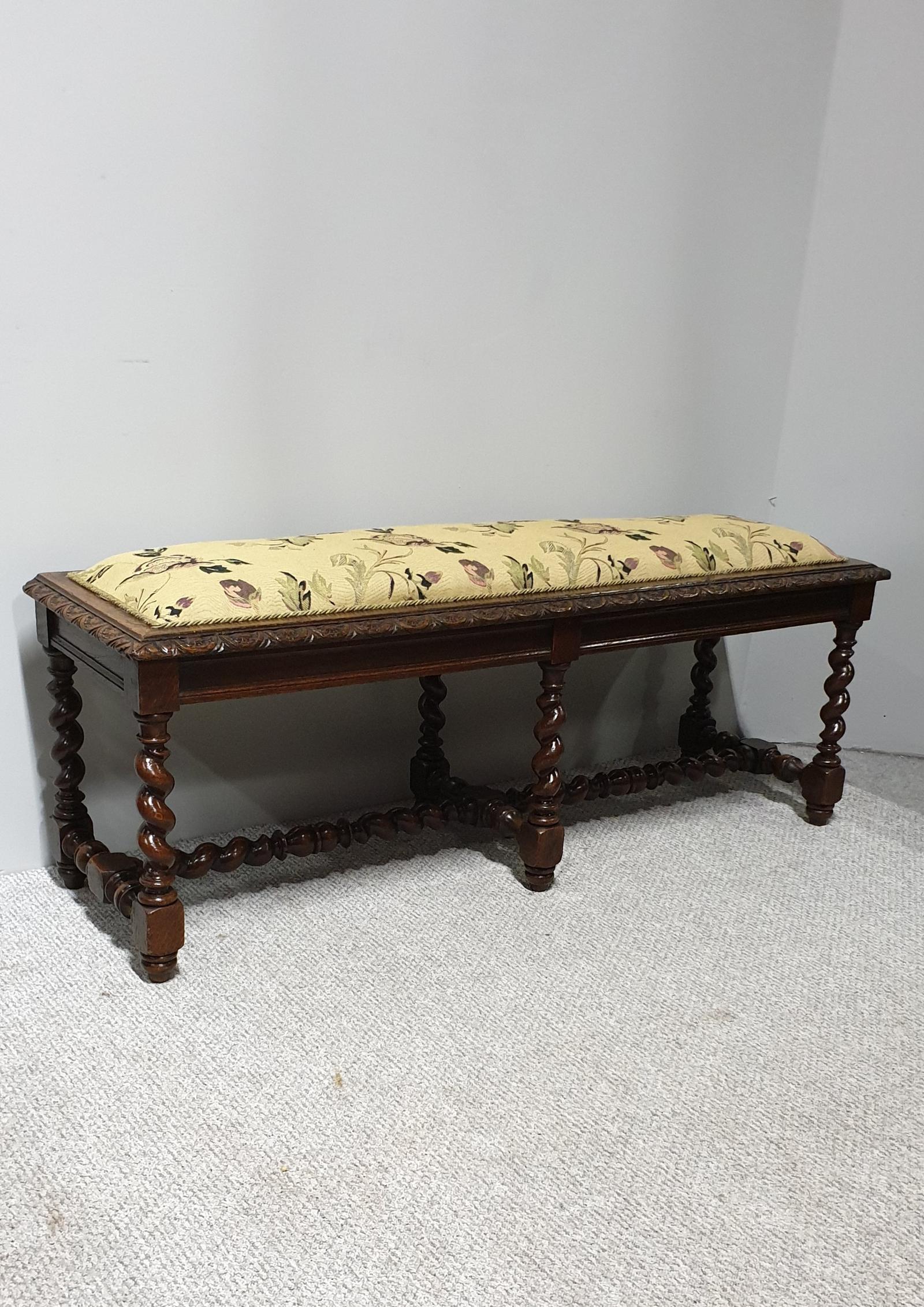 Very Good French Oak Window Seat (1 of 1) Very Good French Oak Window Seat (1 of 1)