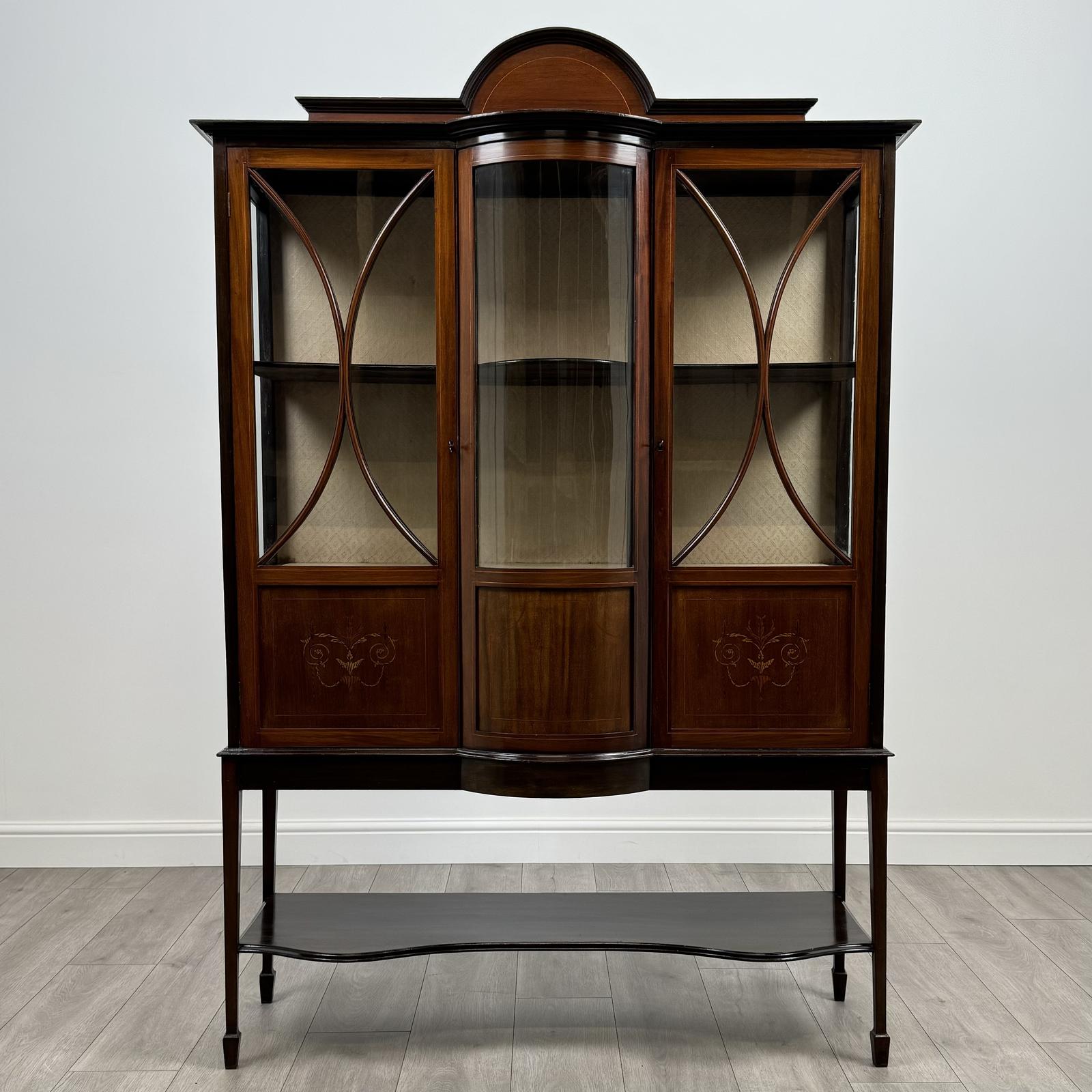 Antique 20th Century Glazed Display Cabinet In Mahogany (1 of 10) Antique 20th Century Glazed Display Cabinet In Mahogany (1 of 10)
