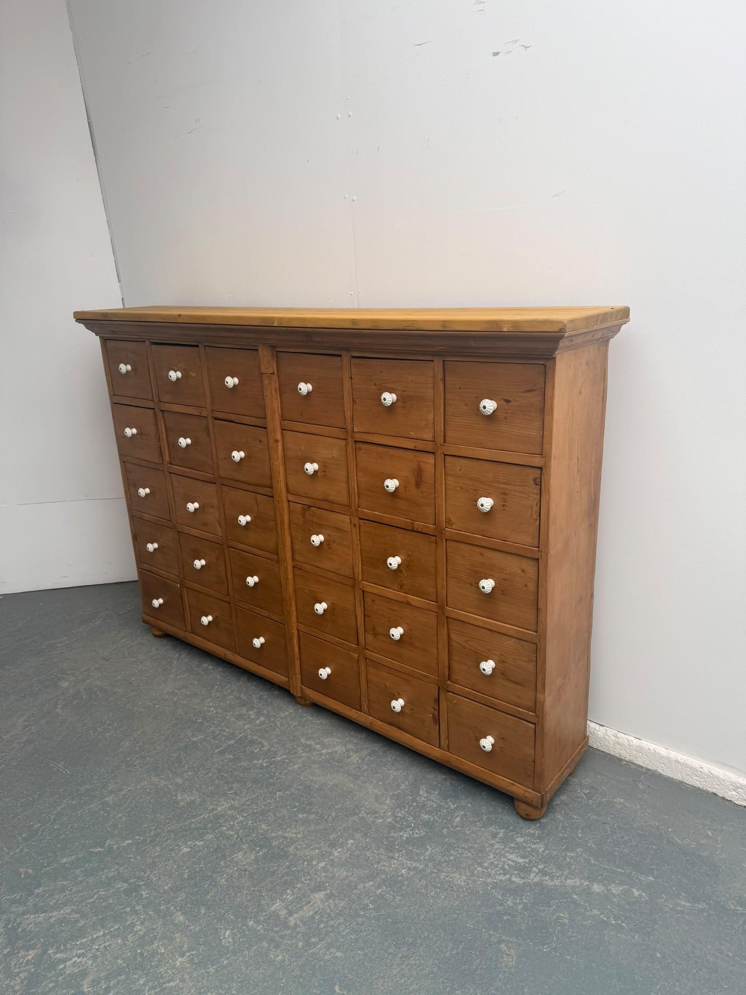 An Amazing Antique / Old Pine Victorian 30 Drawer Bank of Drawers / Shop Fitting (1 of 11) An Amazing Antique / Old Pine Victorian 30 Drawer Bank of Drawers / Shop Fitting (1 of 11)