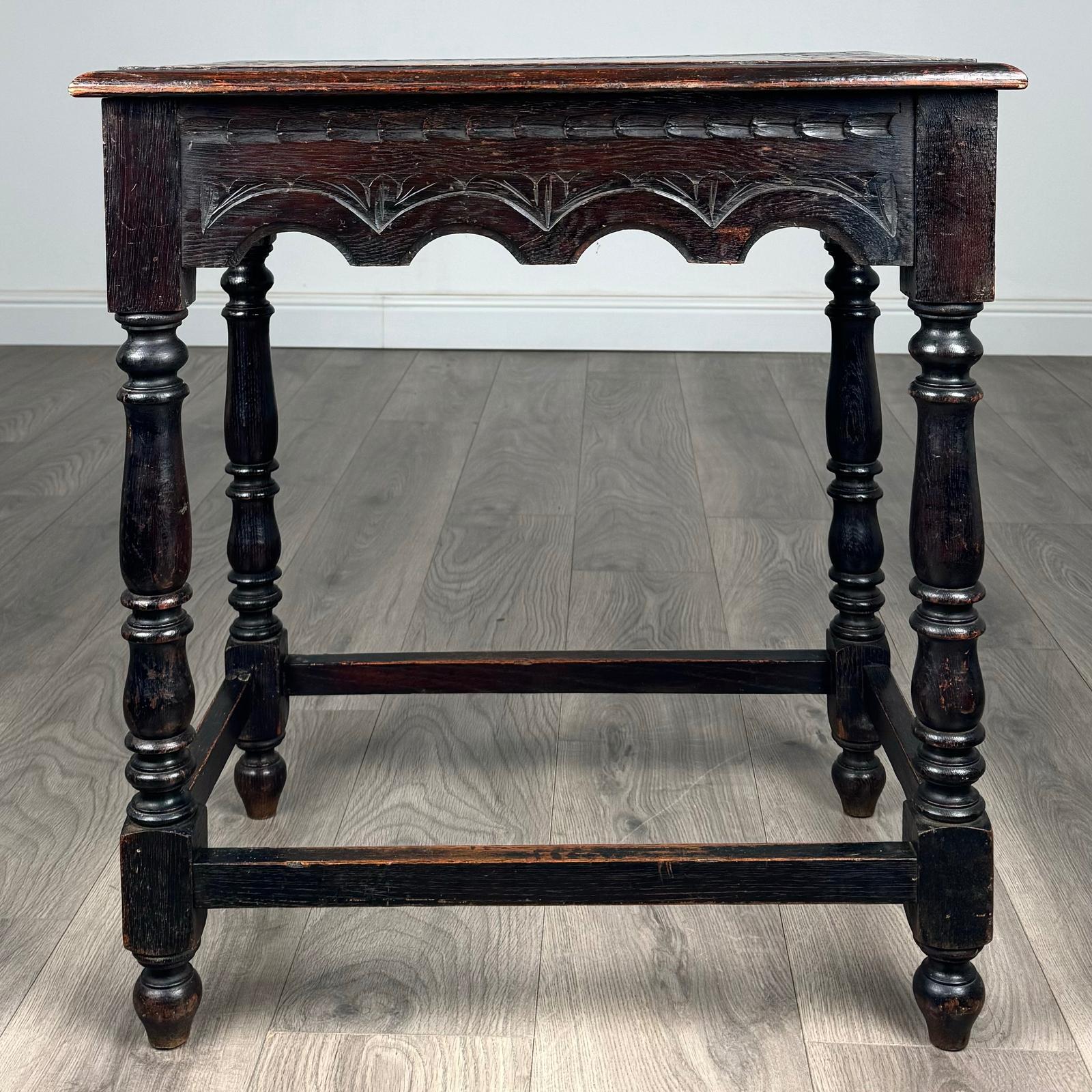 Antique 19th Century Carved Oak Side Table (1 of 10) Antique 19th Century Carved Oak Side Table (1 of 10)