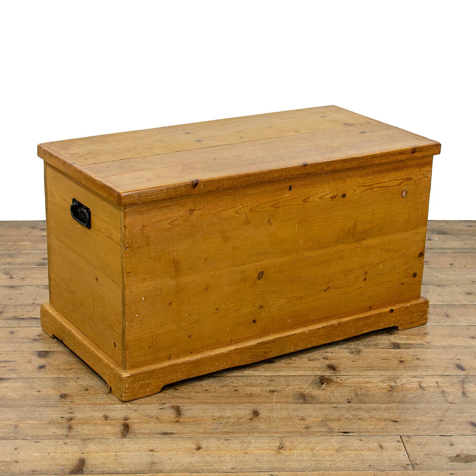 Victorian Antique Pine Trunk (1 of 11) Victorian Antique Pine Trunk (1 of 11)