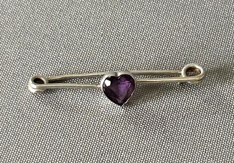 Edwardian Silver & Amethyst Heart Brooch (1 of 7) Edwardian Silver & Amethyst Heart Brooch (1 of 7)