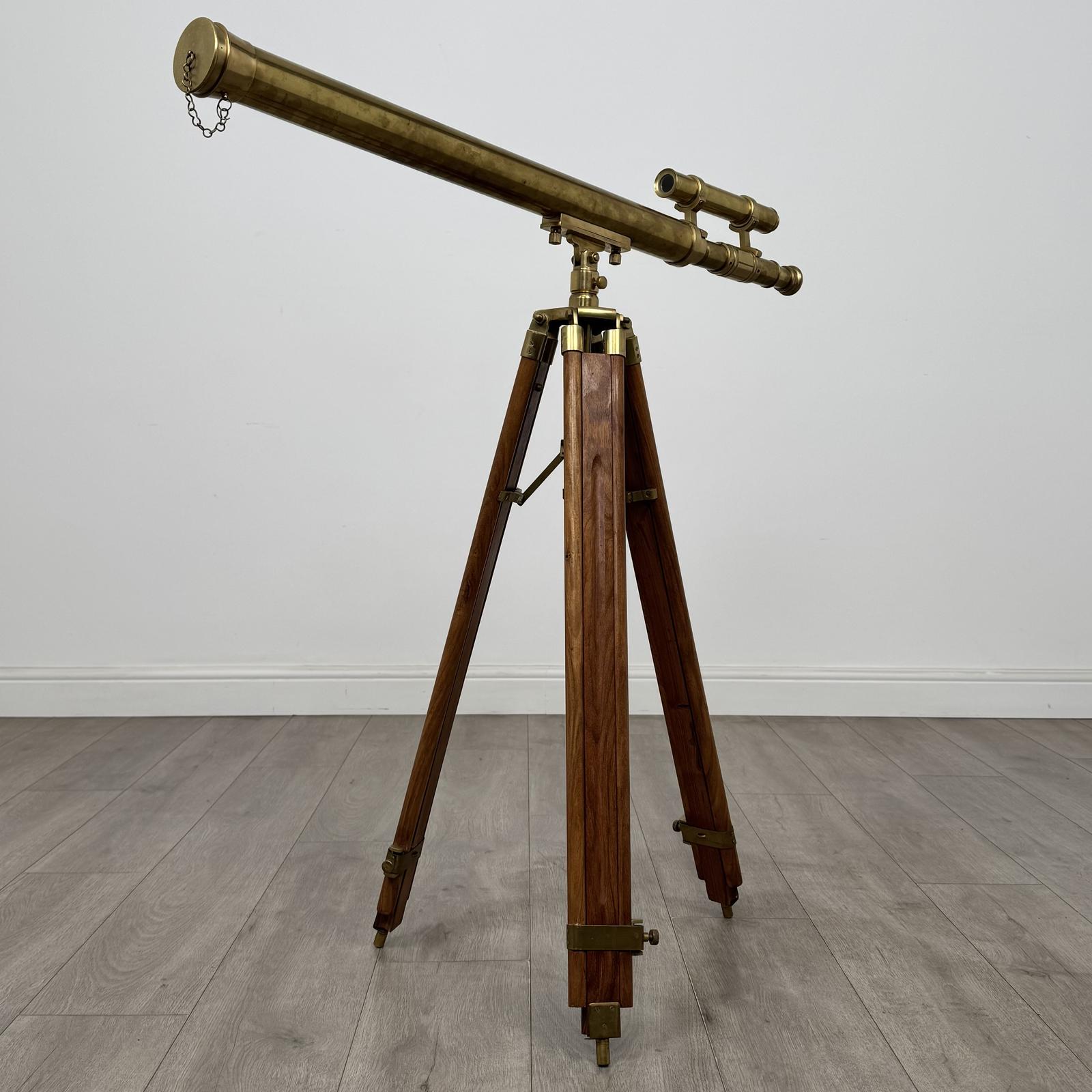 Antique 20th Century Decorative Brass Floor Standing Telescope (1 of 8) Antique 20th Century Decorative Brass Floor Standing Telescope (1 of 8)