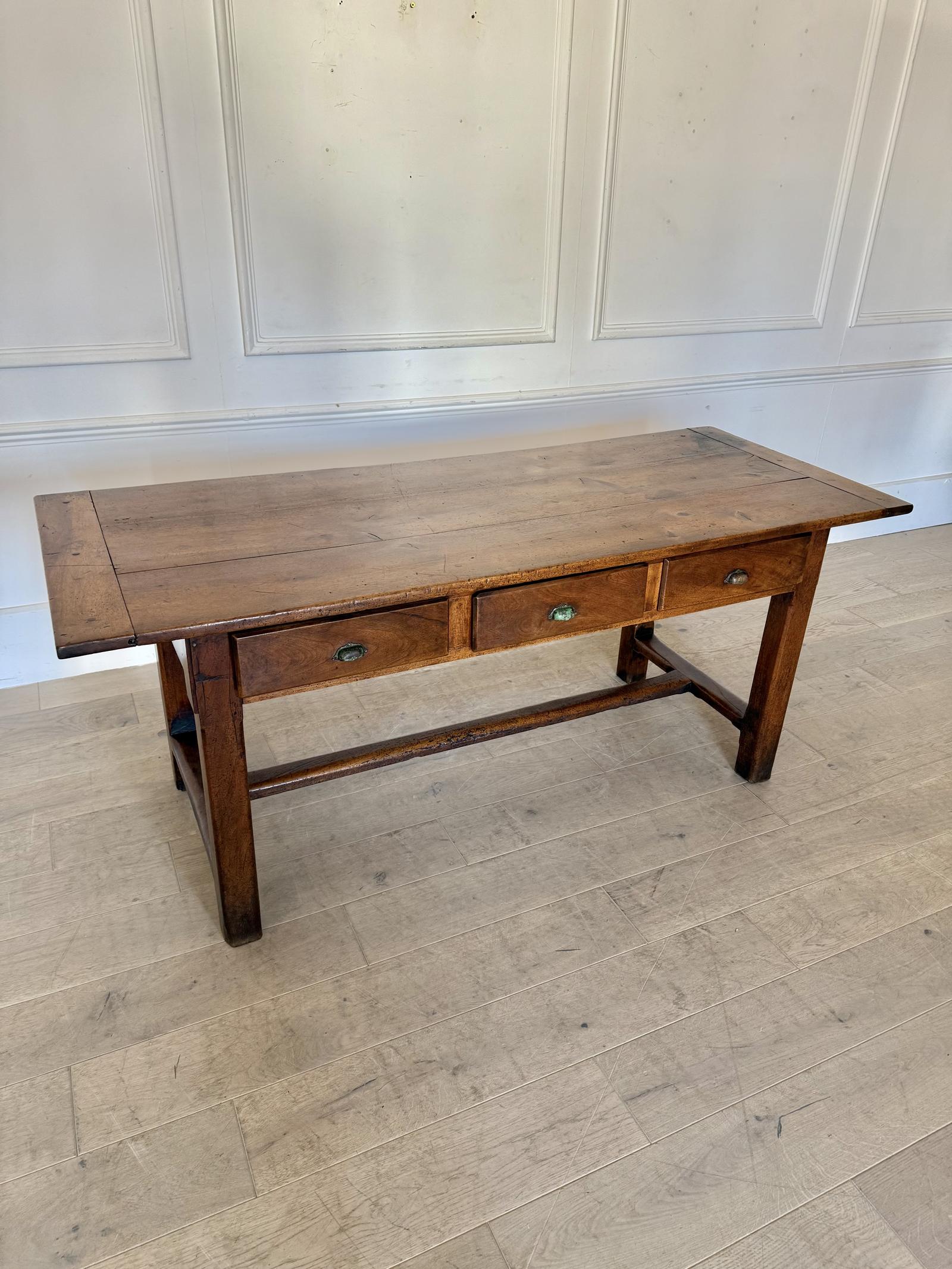 Small 19th Century Walnut Drapers Table / Work Table (1 of 18)