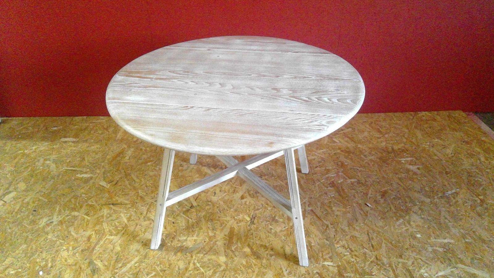 Ercol Limed Elm Cottage Size Dining Table (1 of 6)