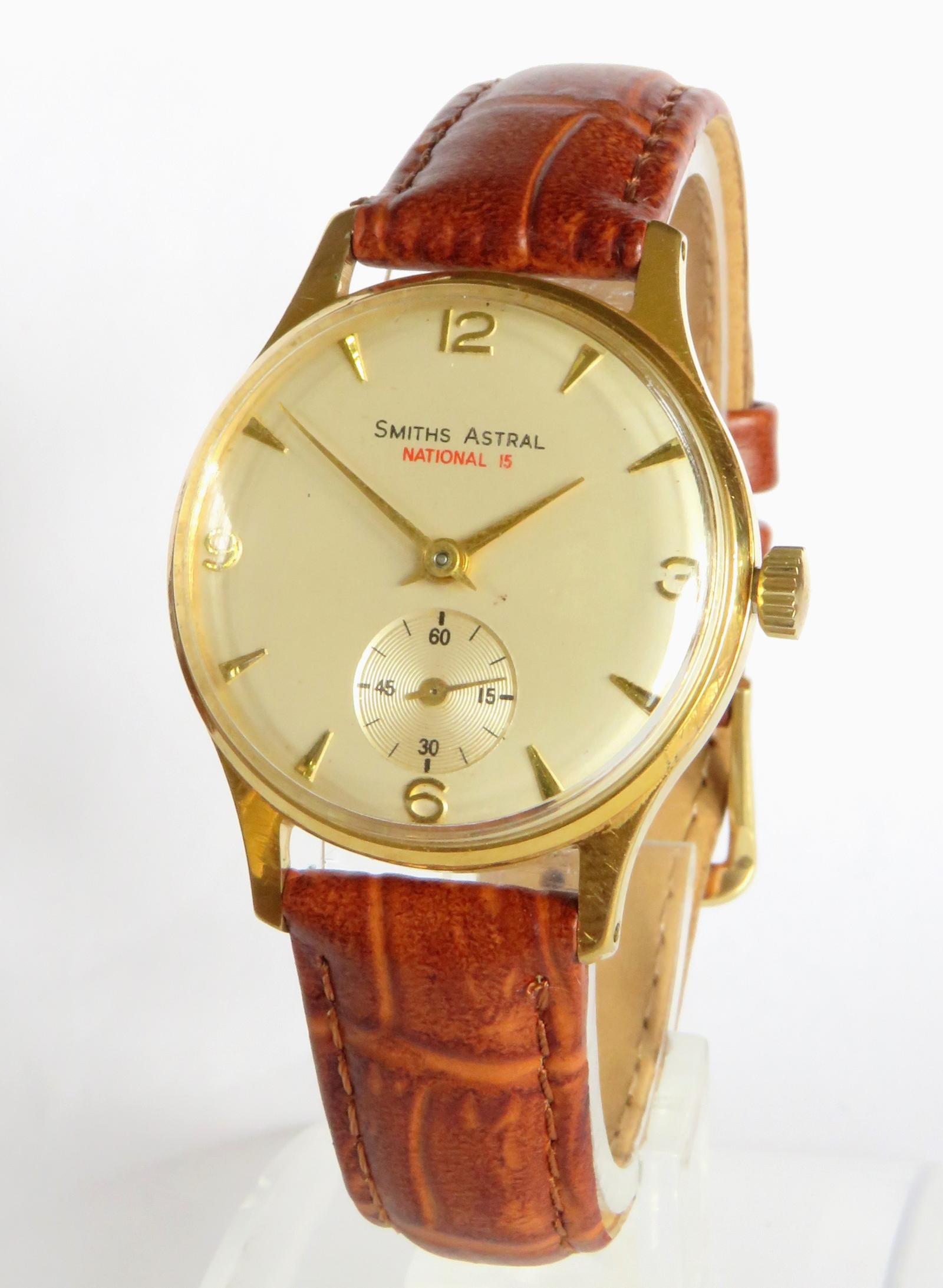 Watch : Gents 1960s Smiths Astral National 15 Wristwatch (1 of 5)