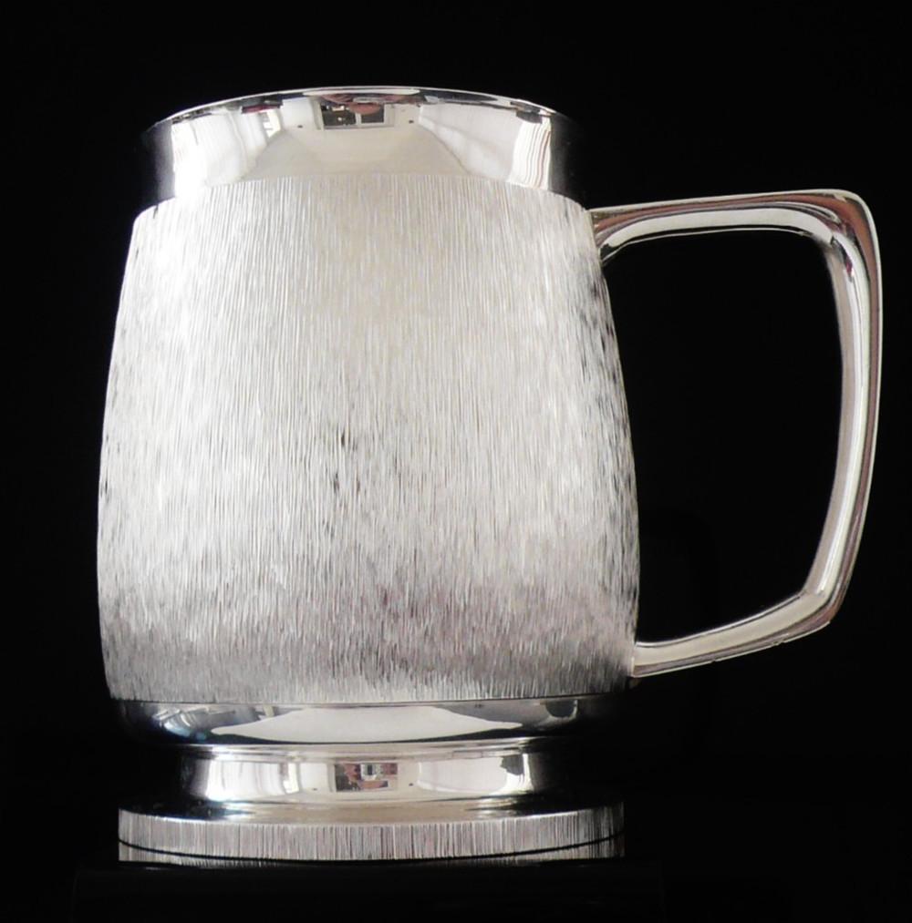 1 Pint Sterling Silver Tankard, Bark Effect, London 1971 (1 of 16) 1 Pint Sterling Silver Tankard, Bark Effect, London 1971 (1 of 16)