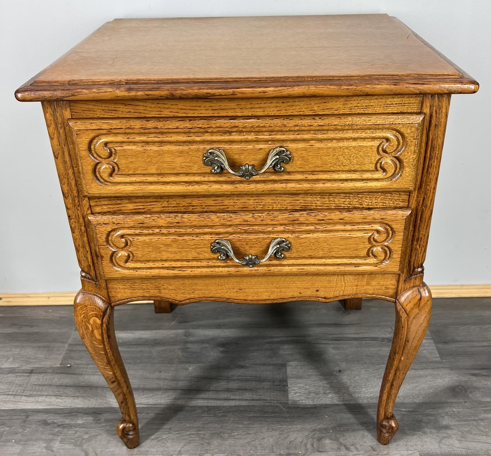 Bedside Cabinet Vintage French Style Oak Carved Nightstand (1 of 9) Bedside Cabinet Vintage French Style Oak Carved Nightstand (1 of 9)