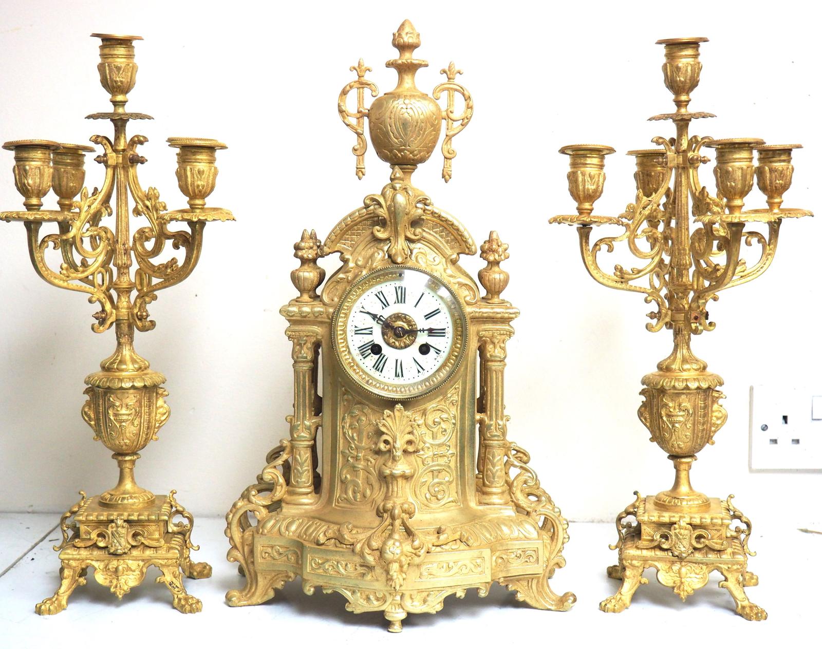 Fine Candelabra 8-day Clock Set French Striking Ormolu Bronze Mantel Clock c.1880 (1 of 12) Fine Candelabra 8-day Clock Set French Striking Ormolu Bronze Mantel Clock c.1880 (1 of 12)