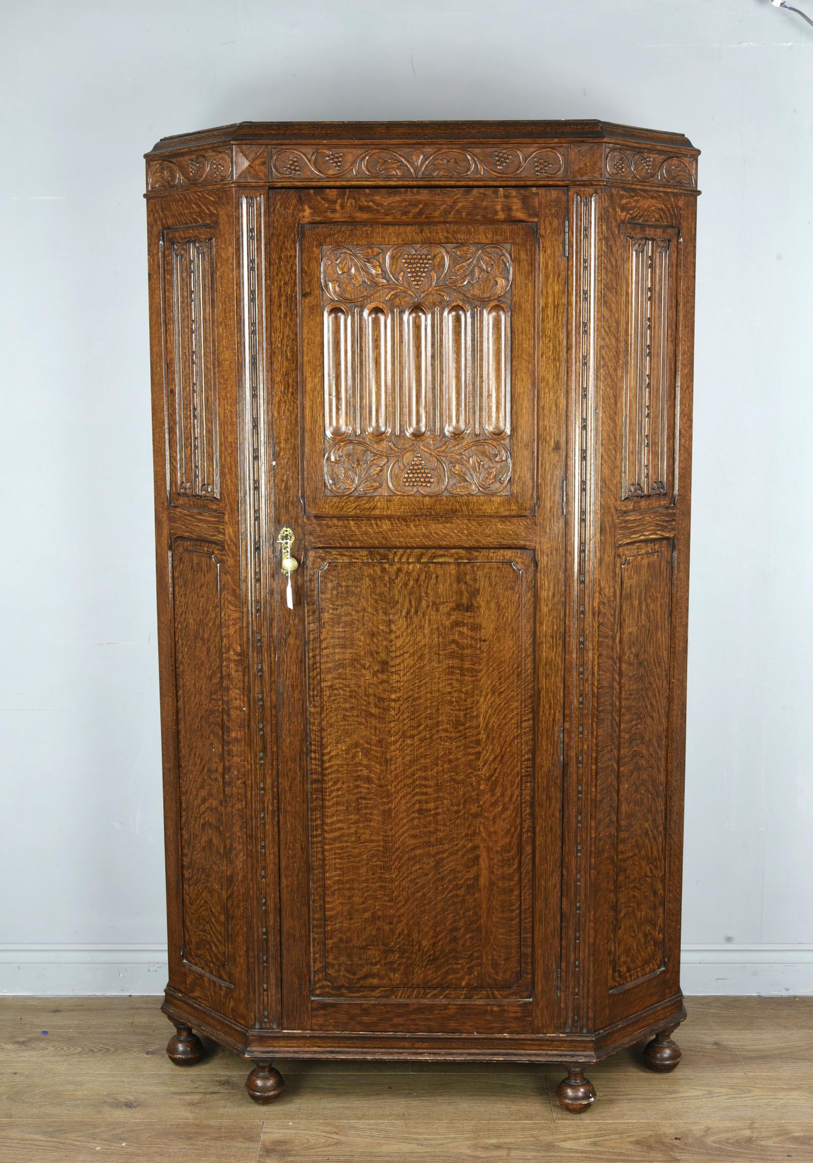 Carved Oak Hall Robe (1 of 1) Carved Oak Hall Robe (1 of 1)