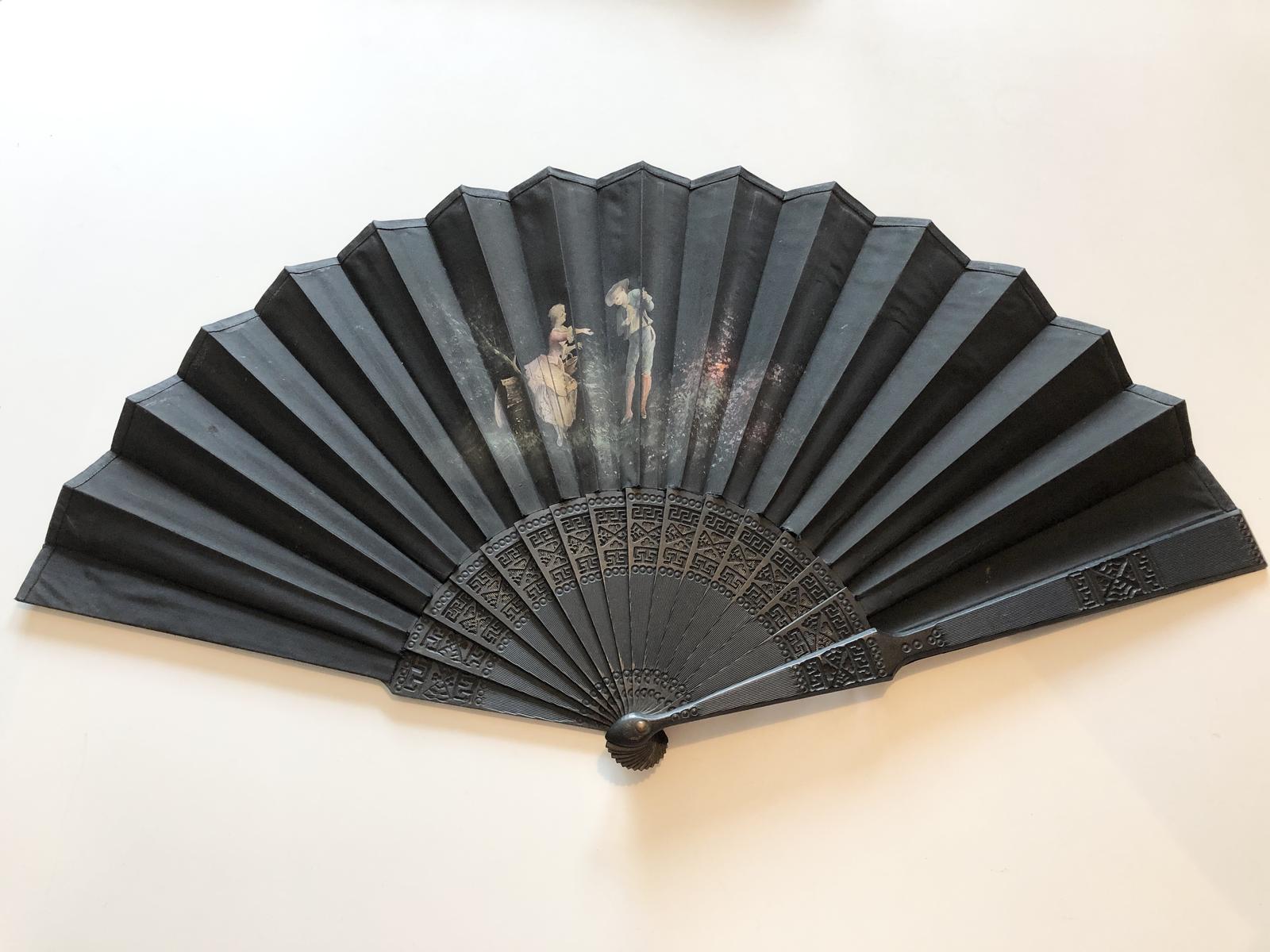 Beautiful Black Painted Fan with Carved Fretwork Wooden Sticks (1 of 9)