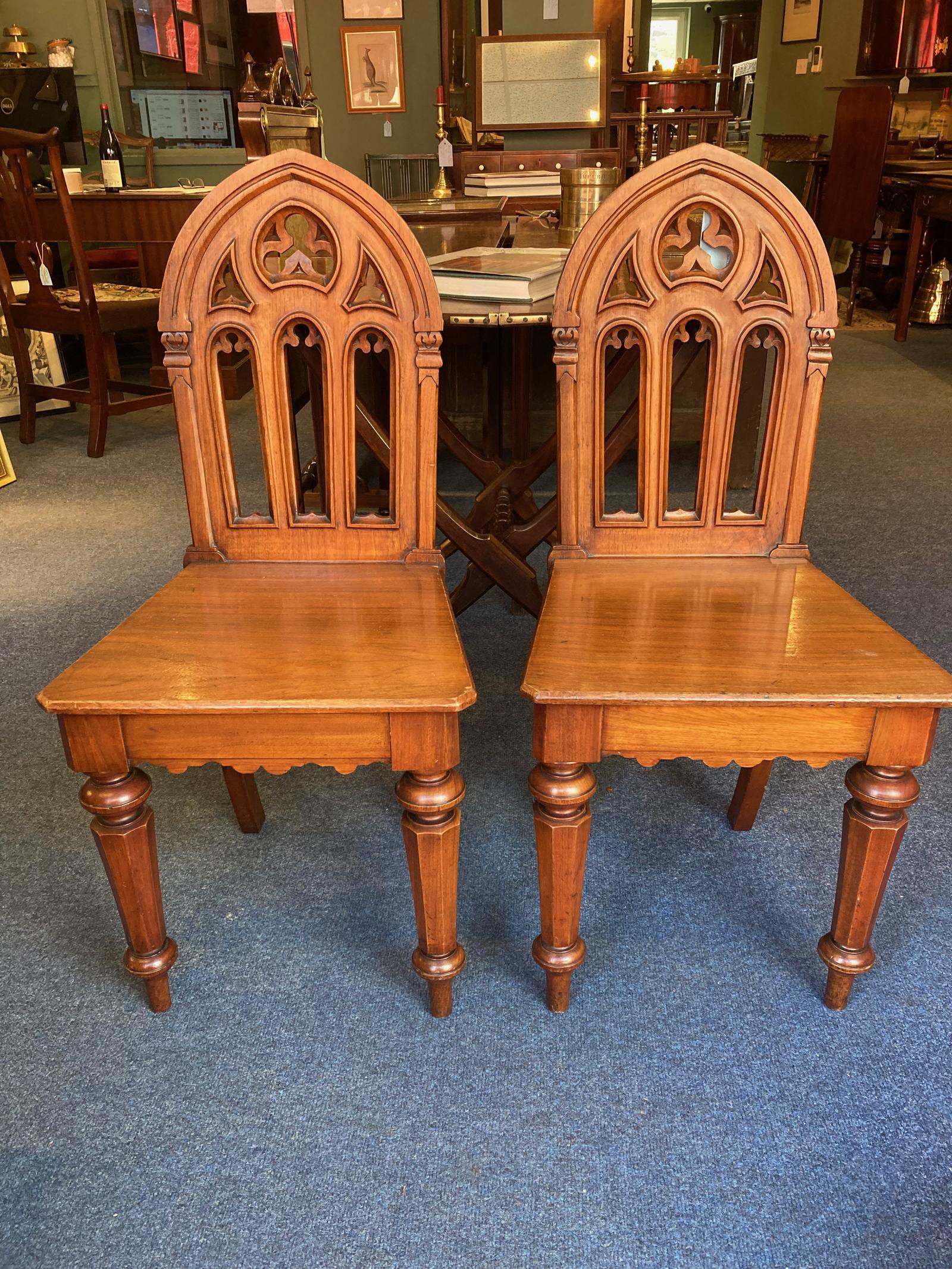 Good Pair of Victorian Walnut Hall Chairs 2212 / LA441230