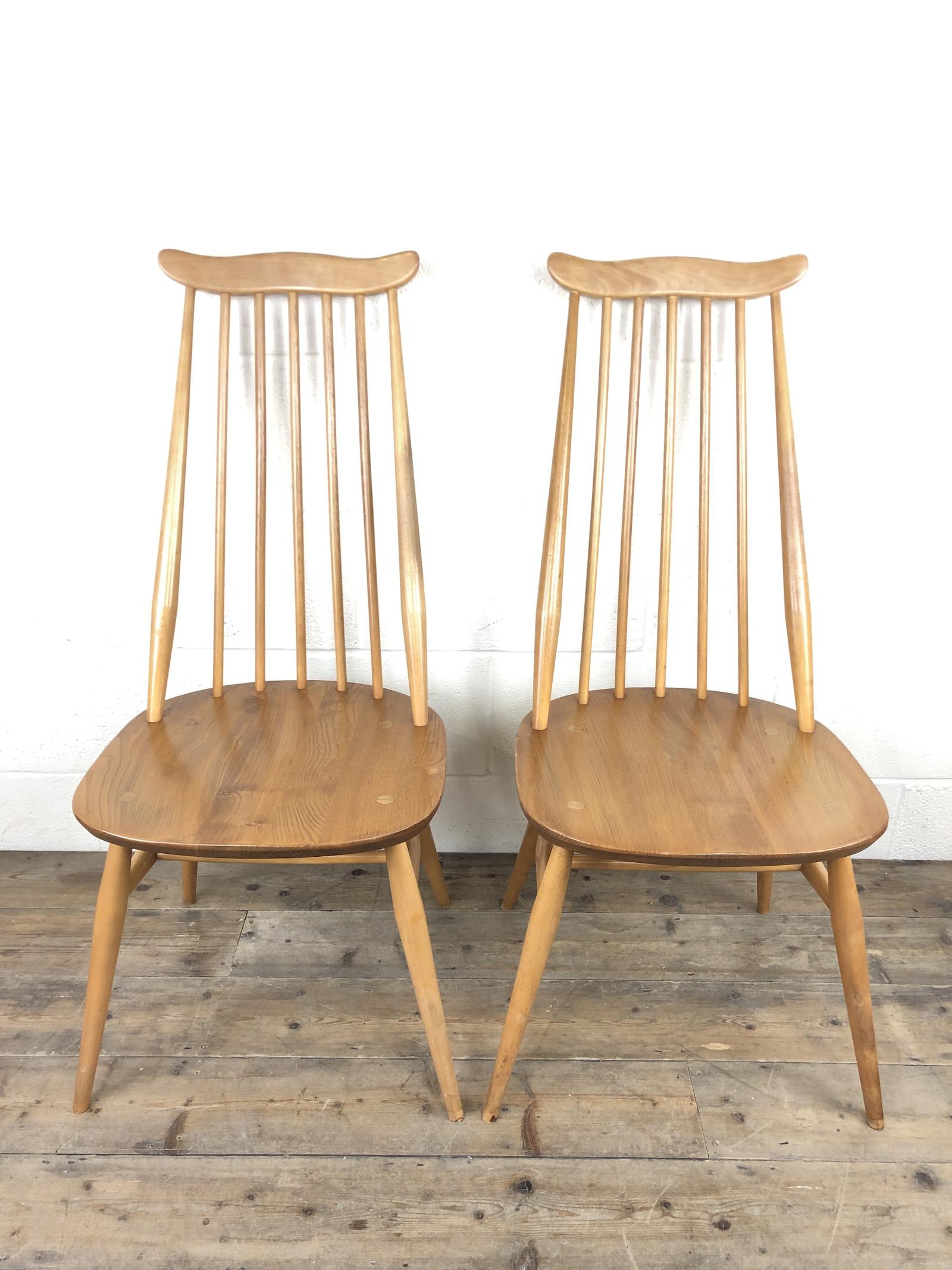 Pair of Ercol Blonde Elm Windsor Chairs (1 of 12) Pair of Ercol Blonde Elm Windsor Chairs (1 of 12)