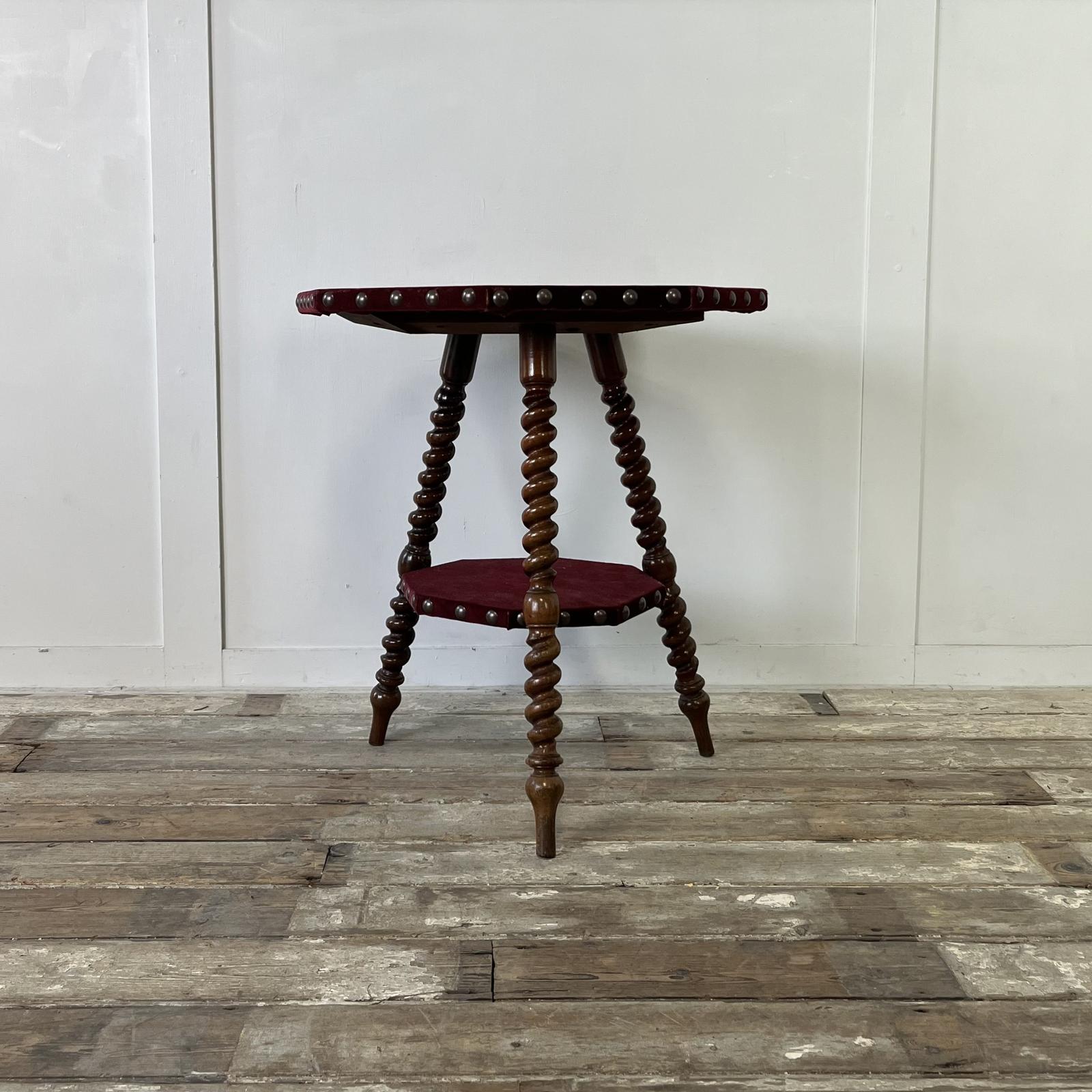 Antique Mahogany Gypsy Tripod Table (1 of 10) Antique Mahogany Gypsy Tripod Table (1 of 10)